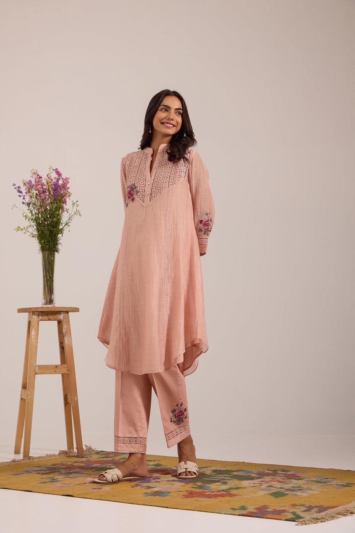 Mul Chanderi Kurta Set with V-Lace Yoke