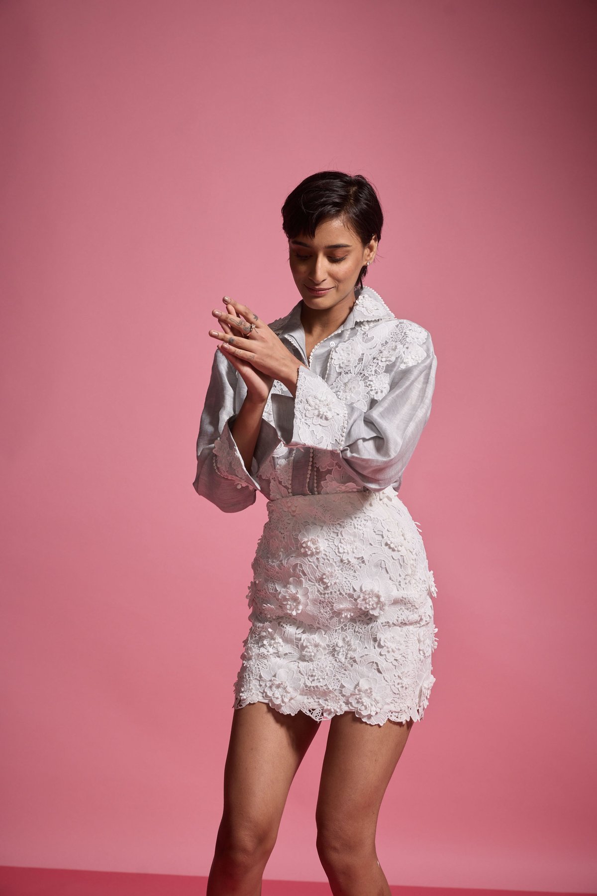 White 3D Floral Lace Mini Skirt with Scalloped Hem