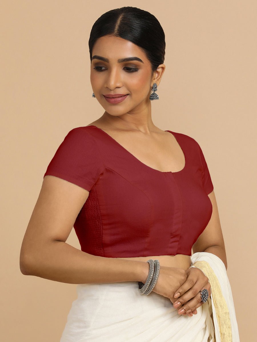 Mona Rozaana