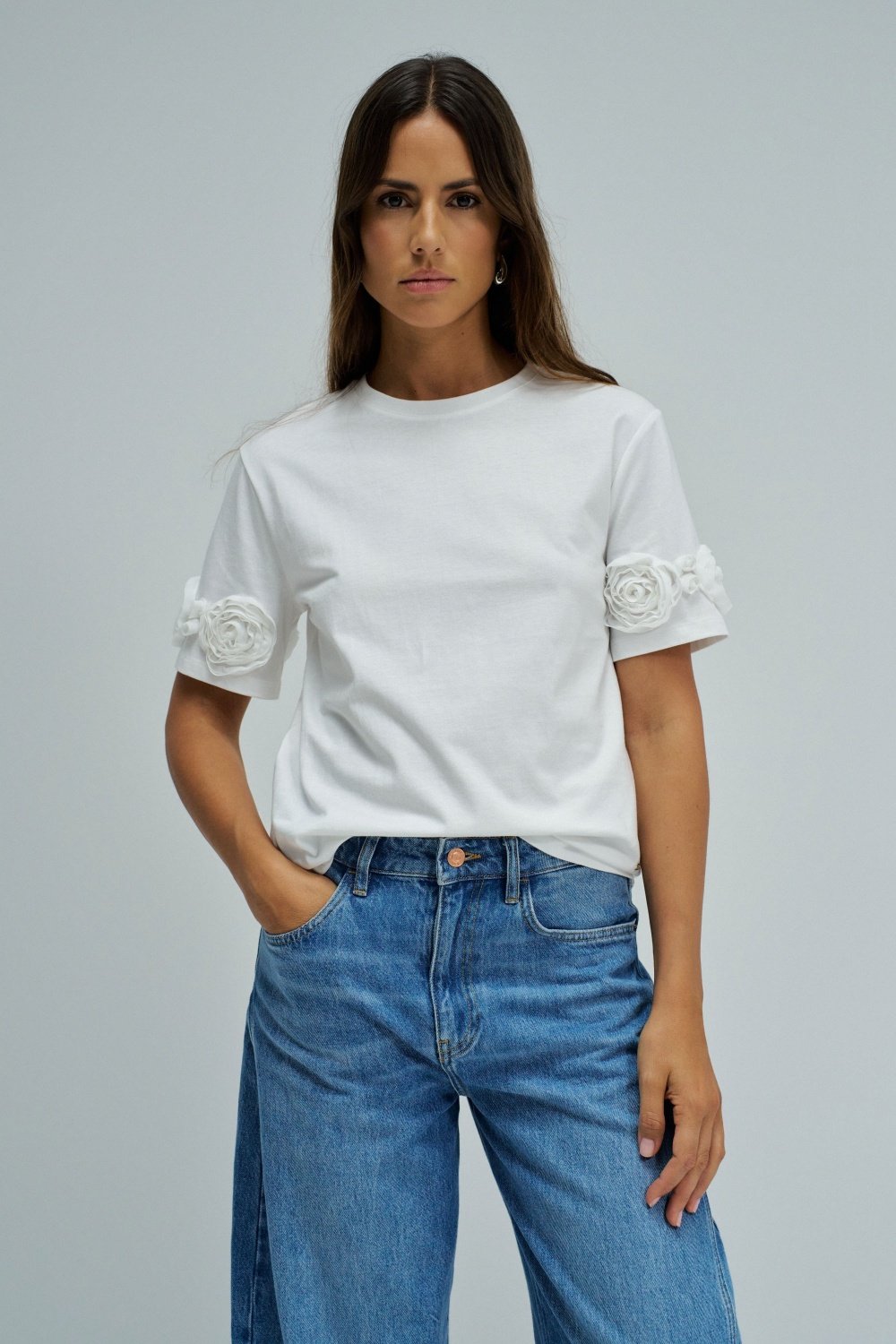 T-Shirt With Flowers Application