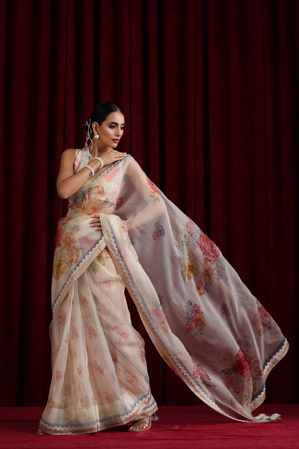 Ivory Organza Floral Printed Saree Set