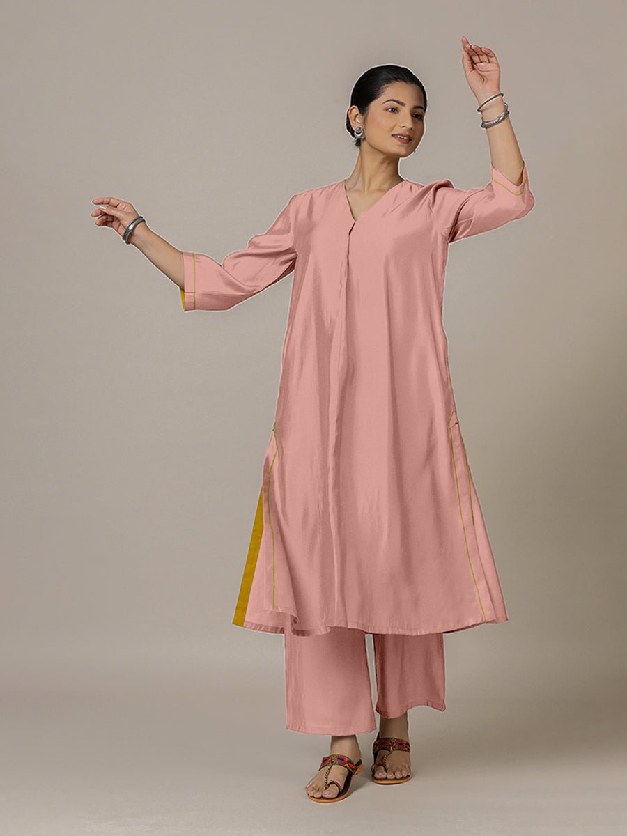 Alisha Rozaana Kurta Set