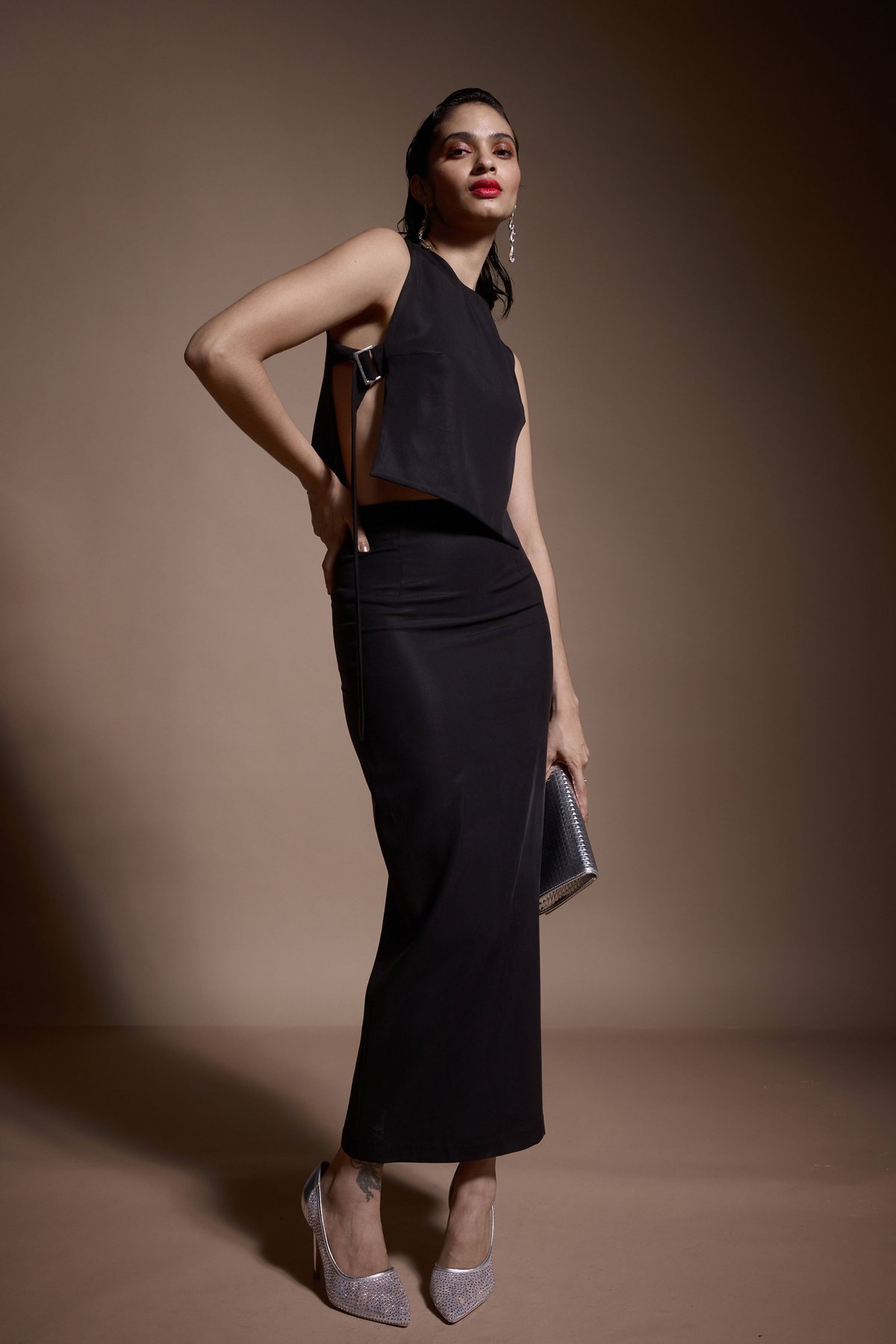 Black Straight-Fit Maxi Skirt with Back Slit