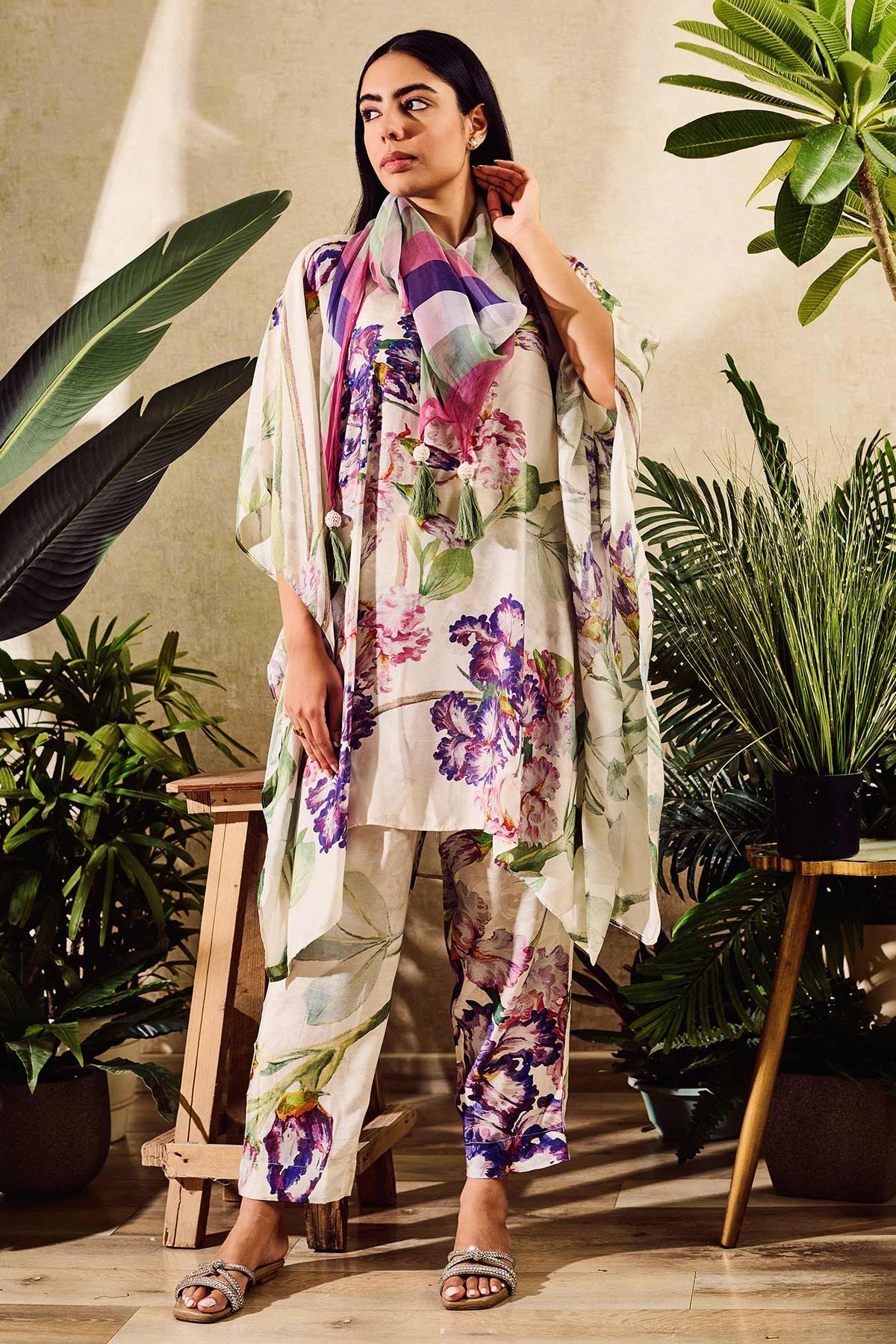 Scarf Chiffon Printed Bloom Mandarin Pattern Kurta Pant Set