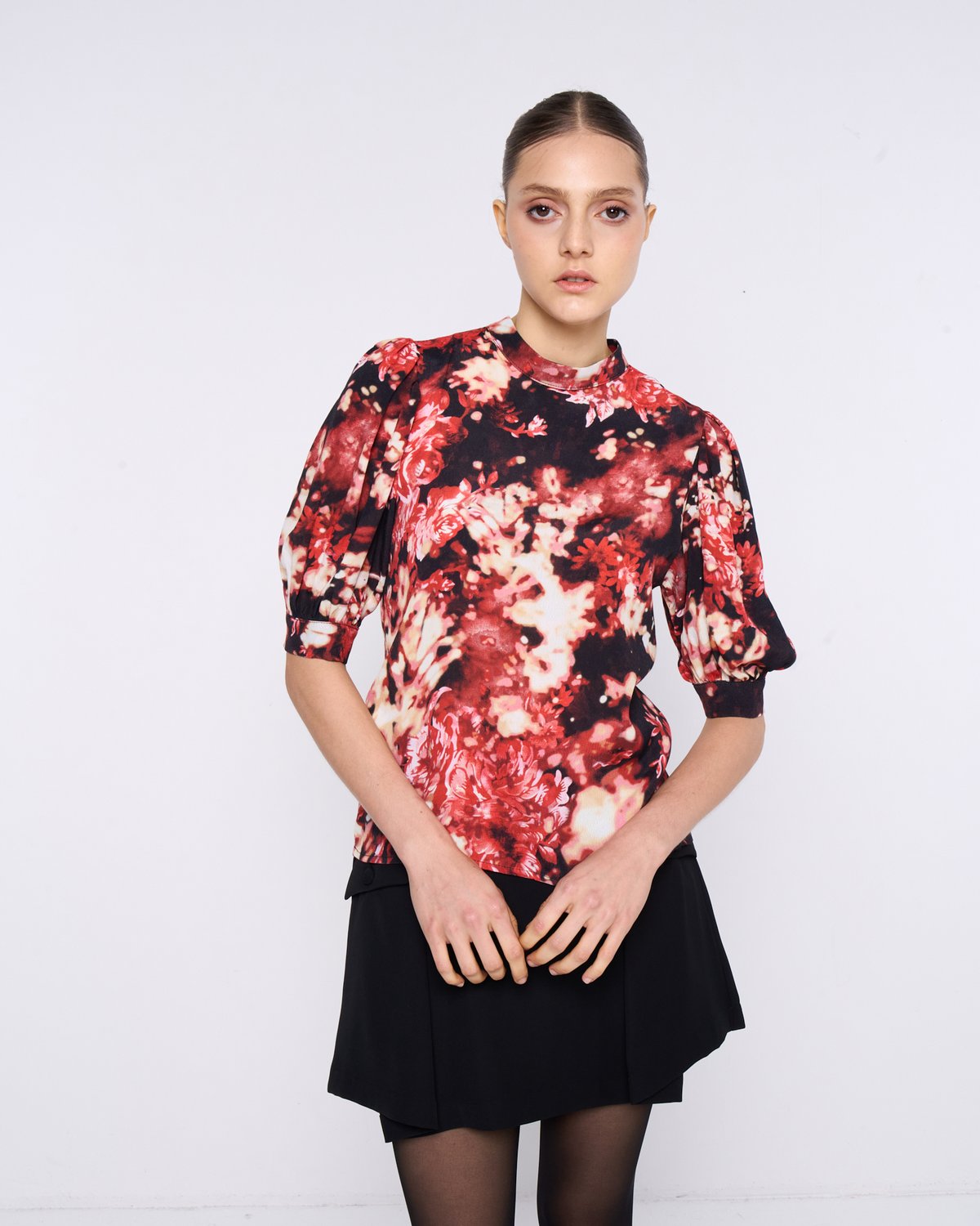 Red Floral Printed High-Neck Balloon Sleeve Blouse