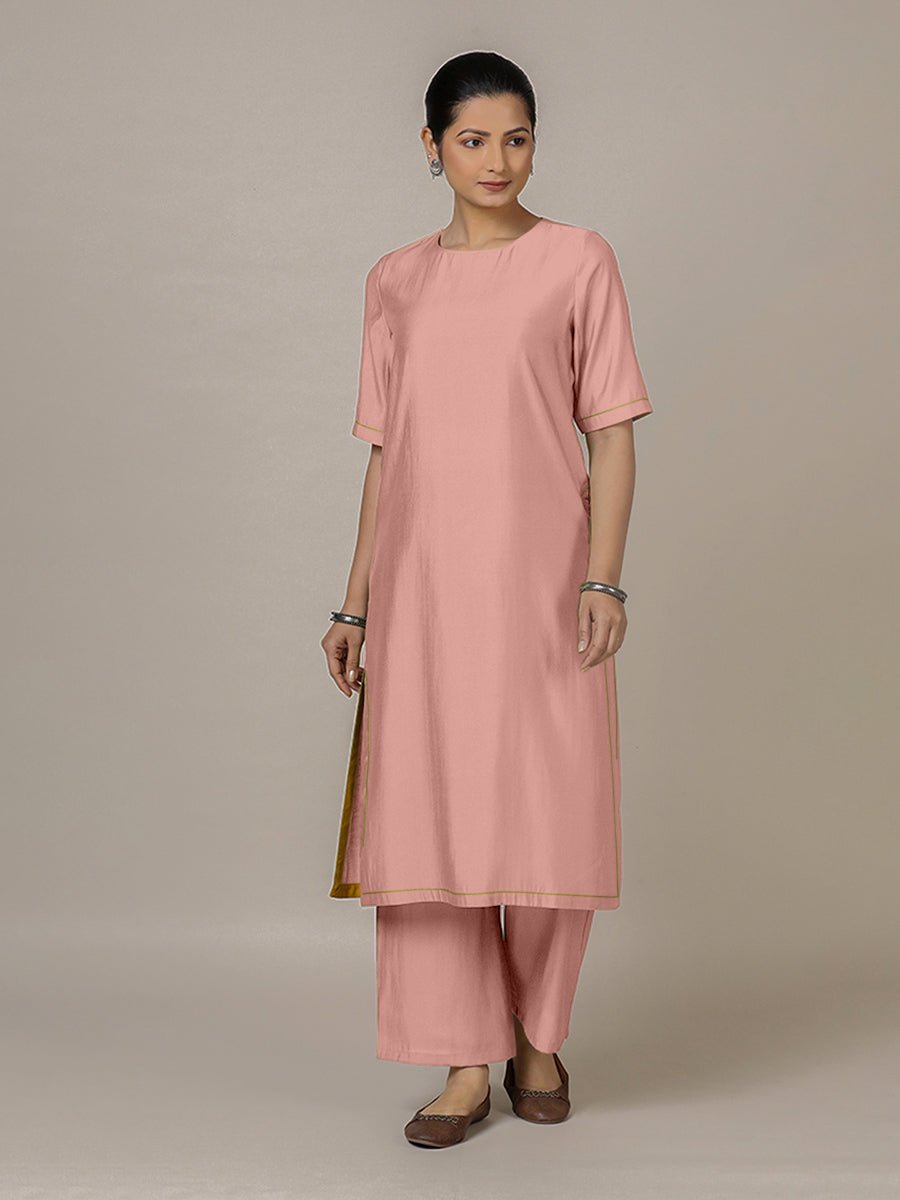 Riya Rozaana Kurta