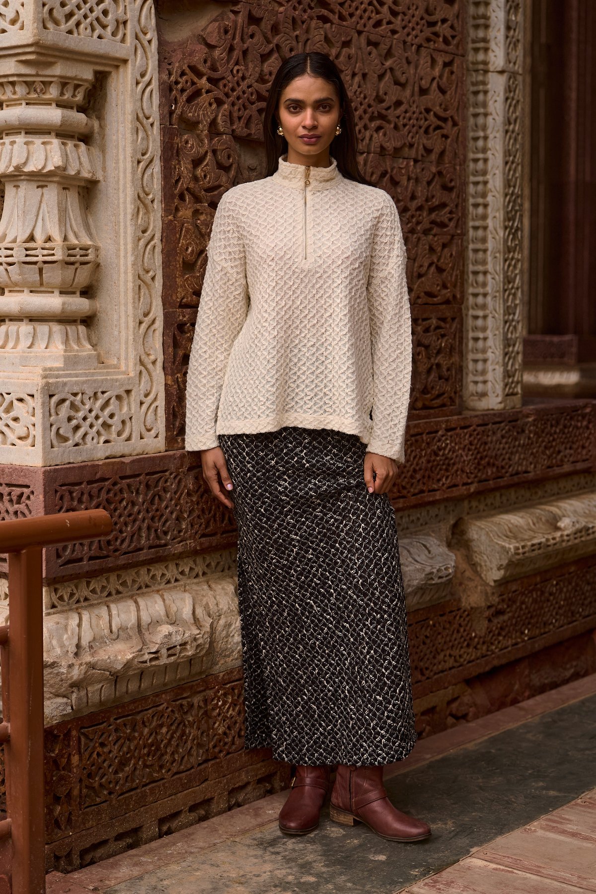 Black and White Jacquard Knit Maxi Pencil Skirt