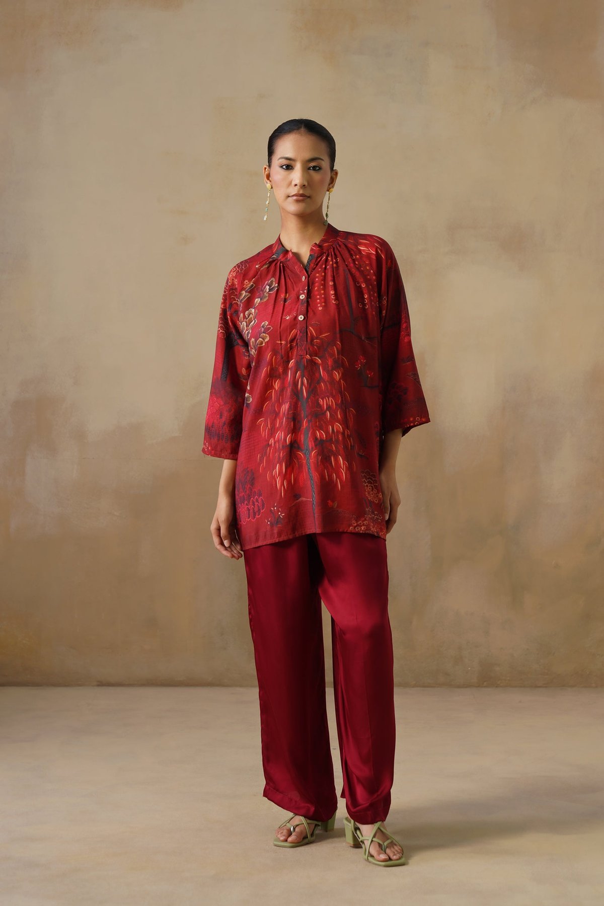 The Crimson Tapastry Short Kurta