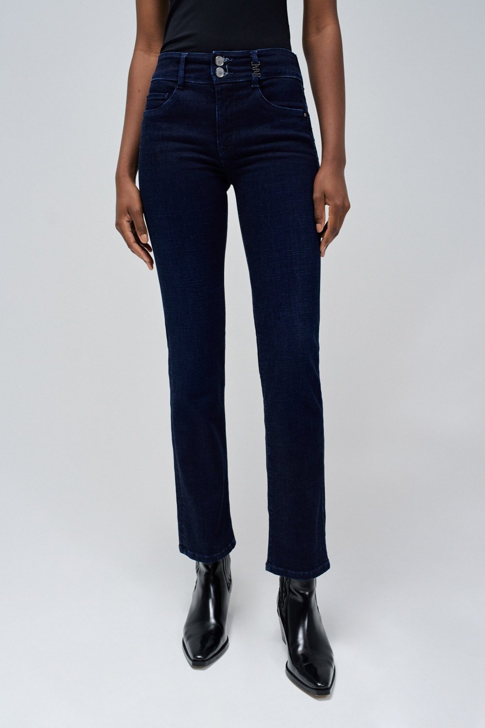 Dark Wash High-Rise Straight-Leg Jeans