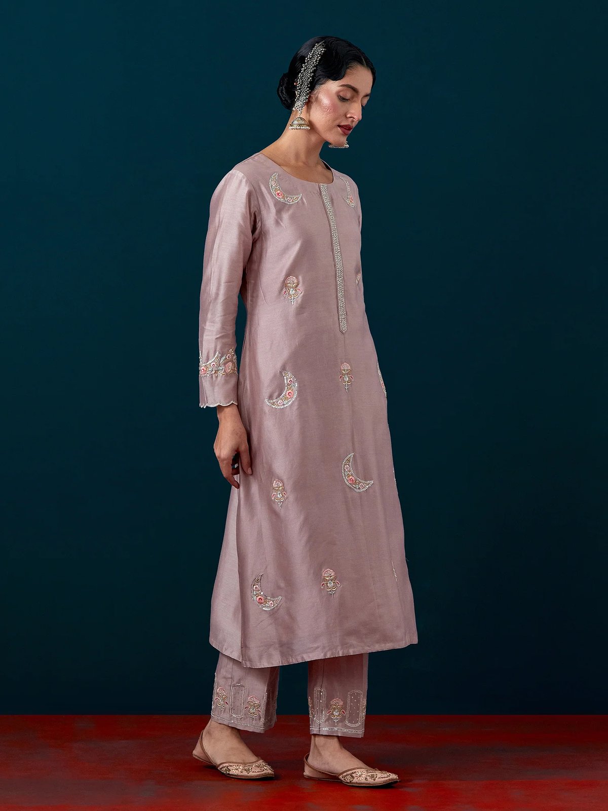 Onion Pink Silk Chanderi Embroidered Placket Kurta