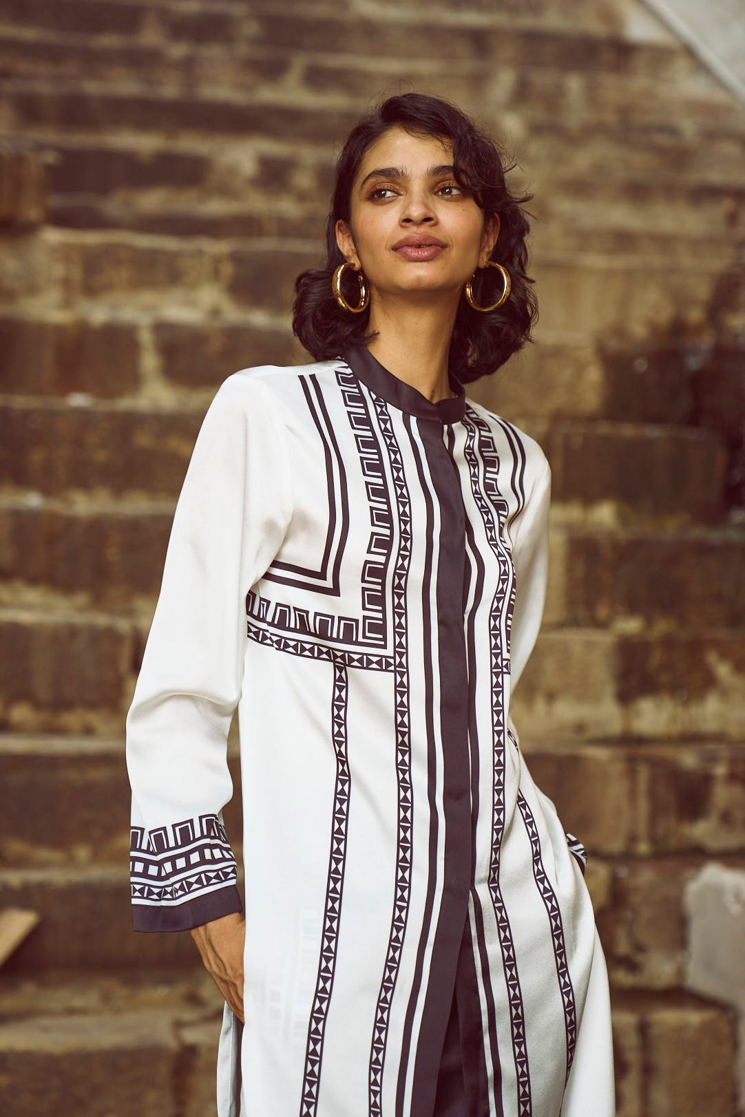 Black/White Geo Tribal Printed Longline Top