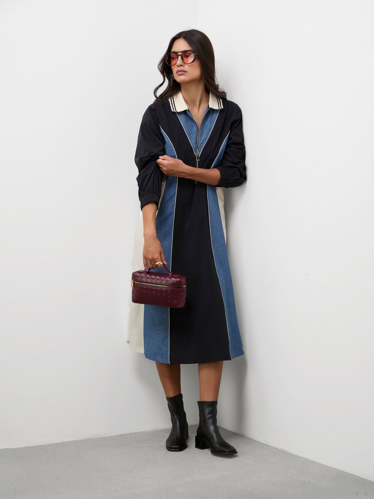Black Colourblock Zip-Front Midi Dress