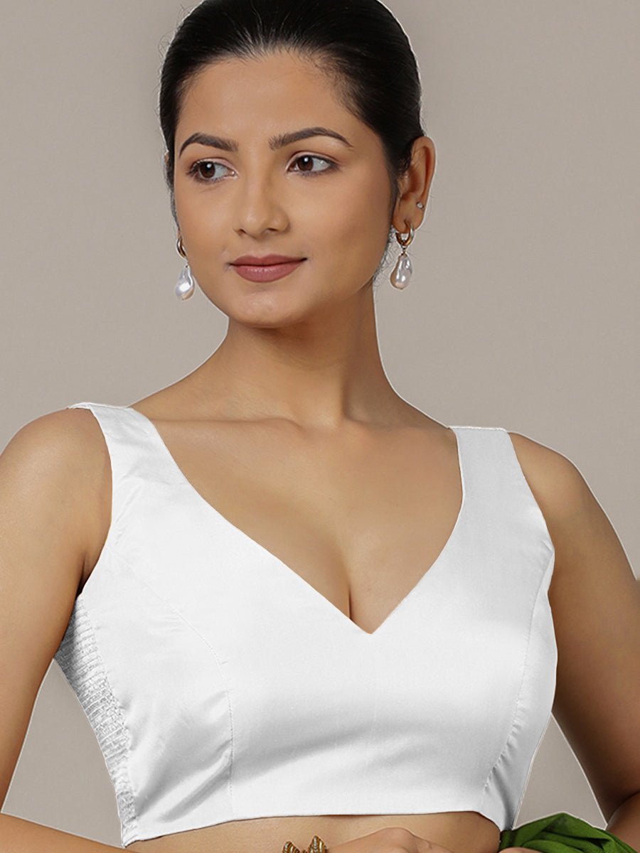 Raisa Rozaana