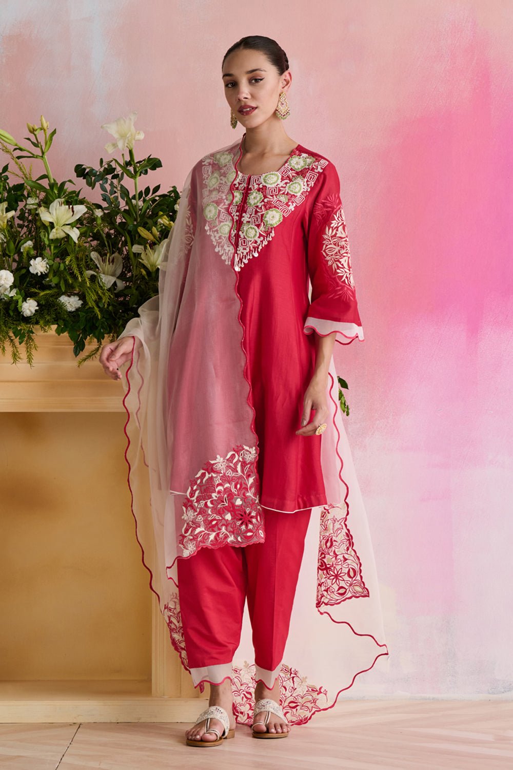 Red Chanderi Straight Kurta Set with Organza Dupatta