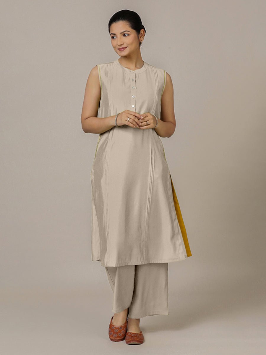 Alina Rozaana Kurta