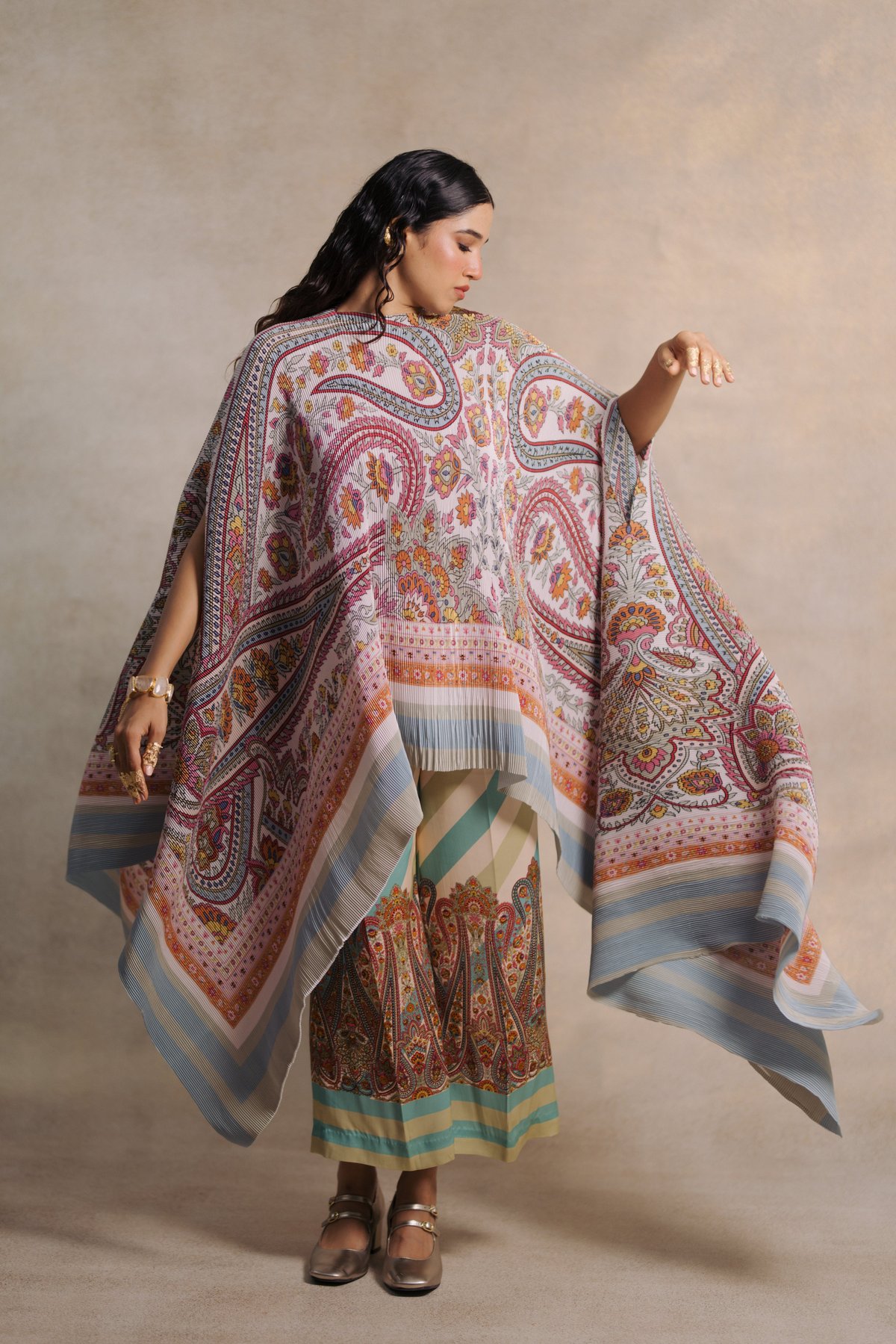 Pink Satin Nyka Pleated Paisley Printed Cape