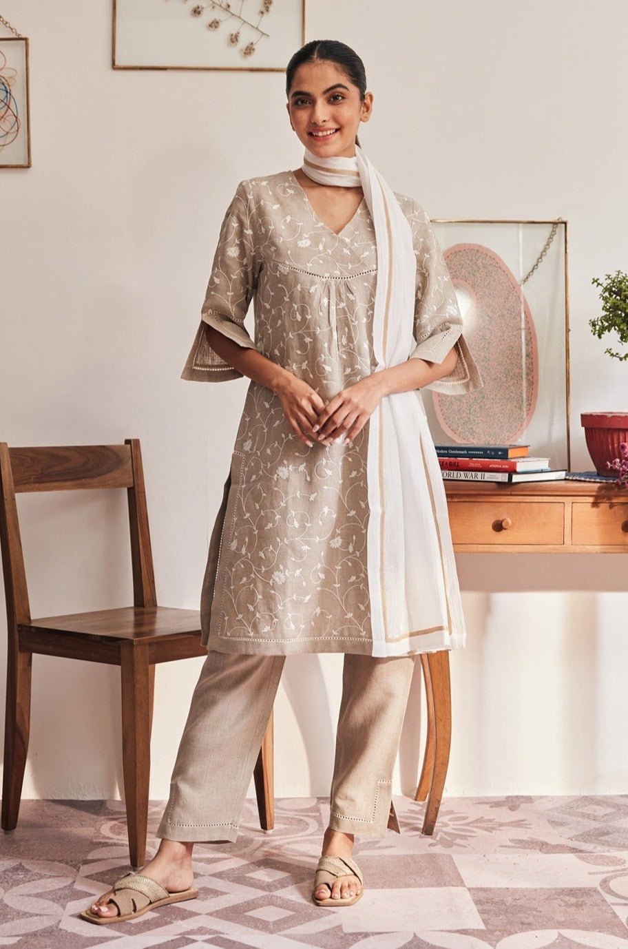 Brush with the Botanical Kurti