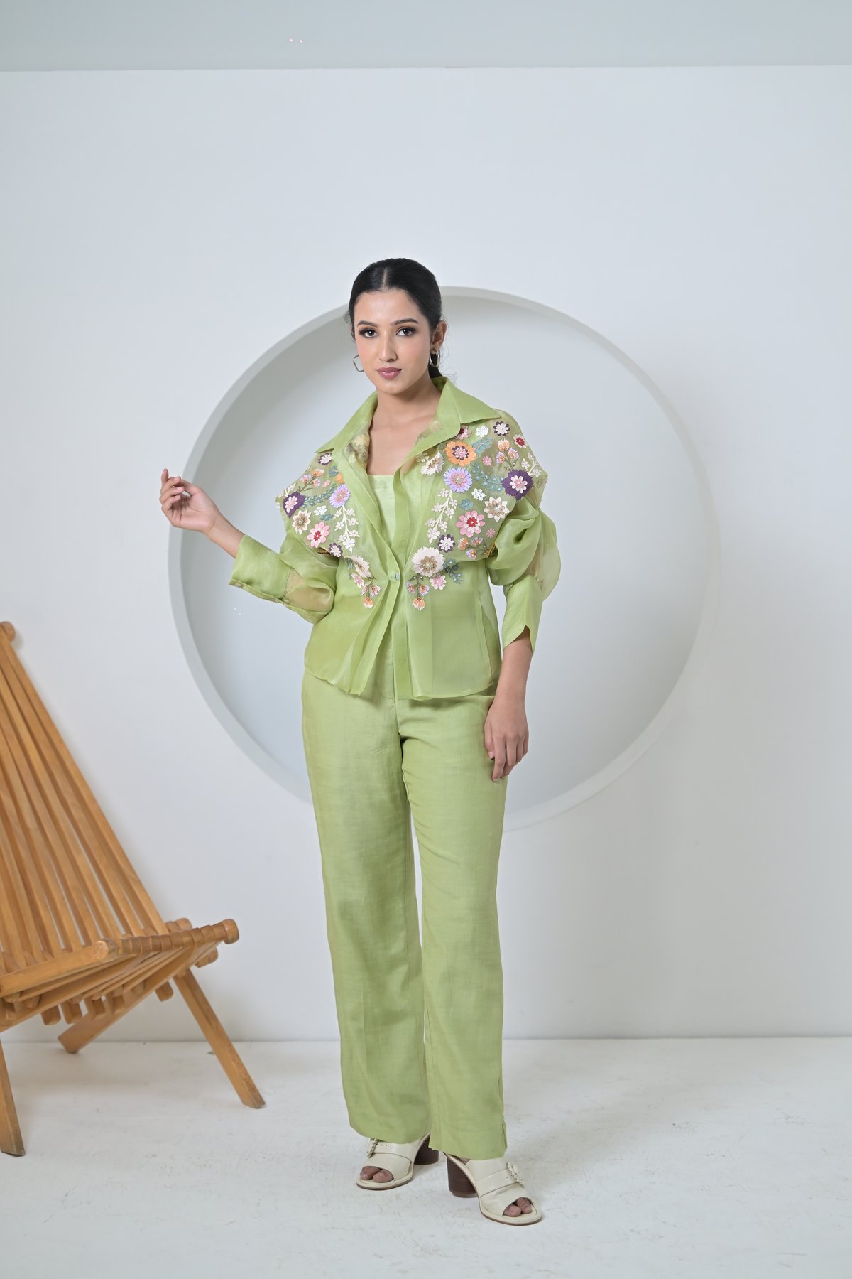 B/F Phool Patti Organza Gathered Sleeve Shirt with Linen Pant