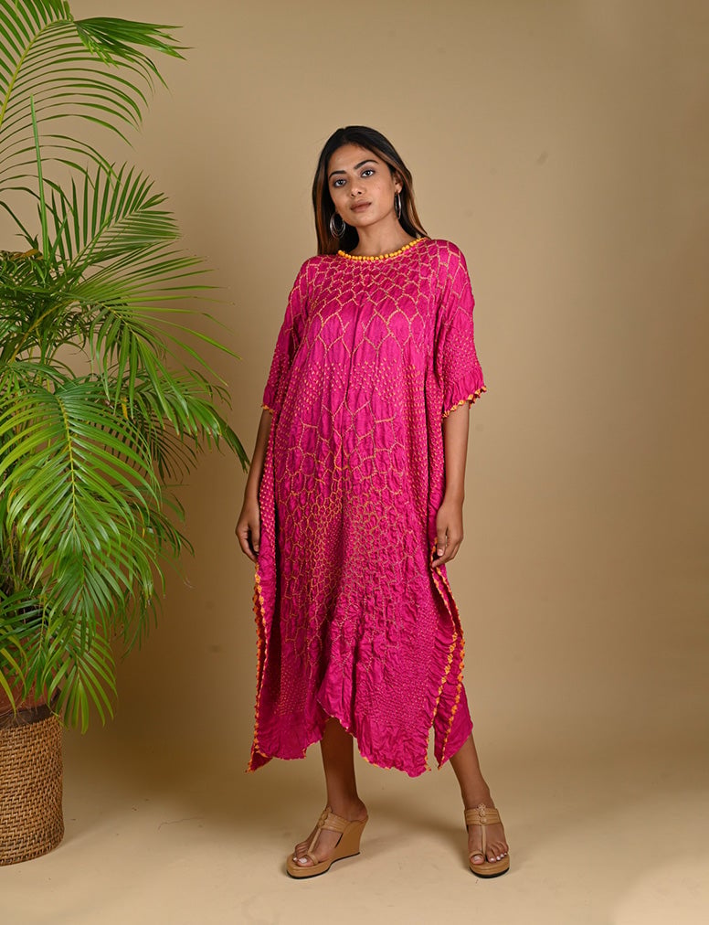 Three Flowers Kaftan (Pink)