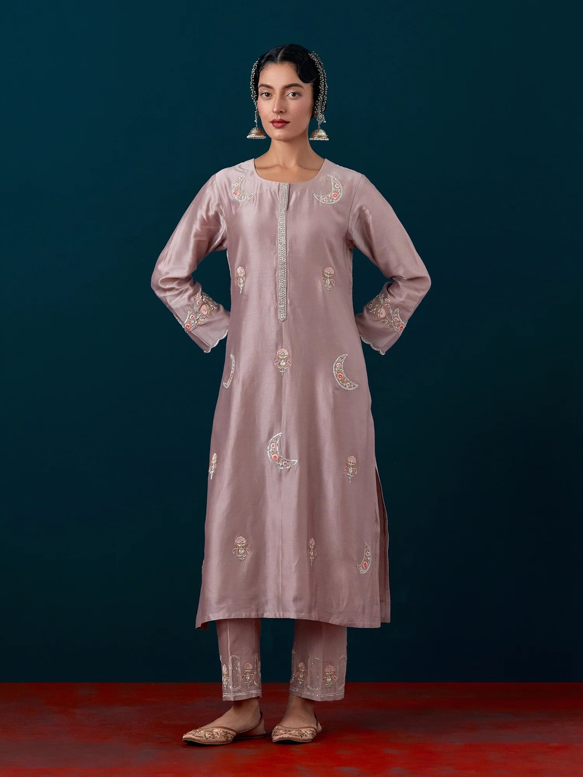 Onion Silk Chanderi Embroidered Kurta Set
