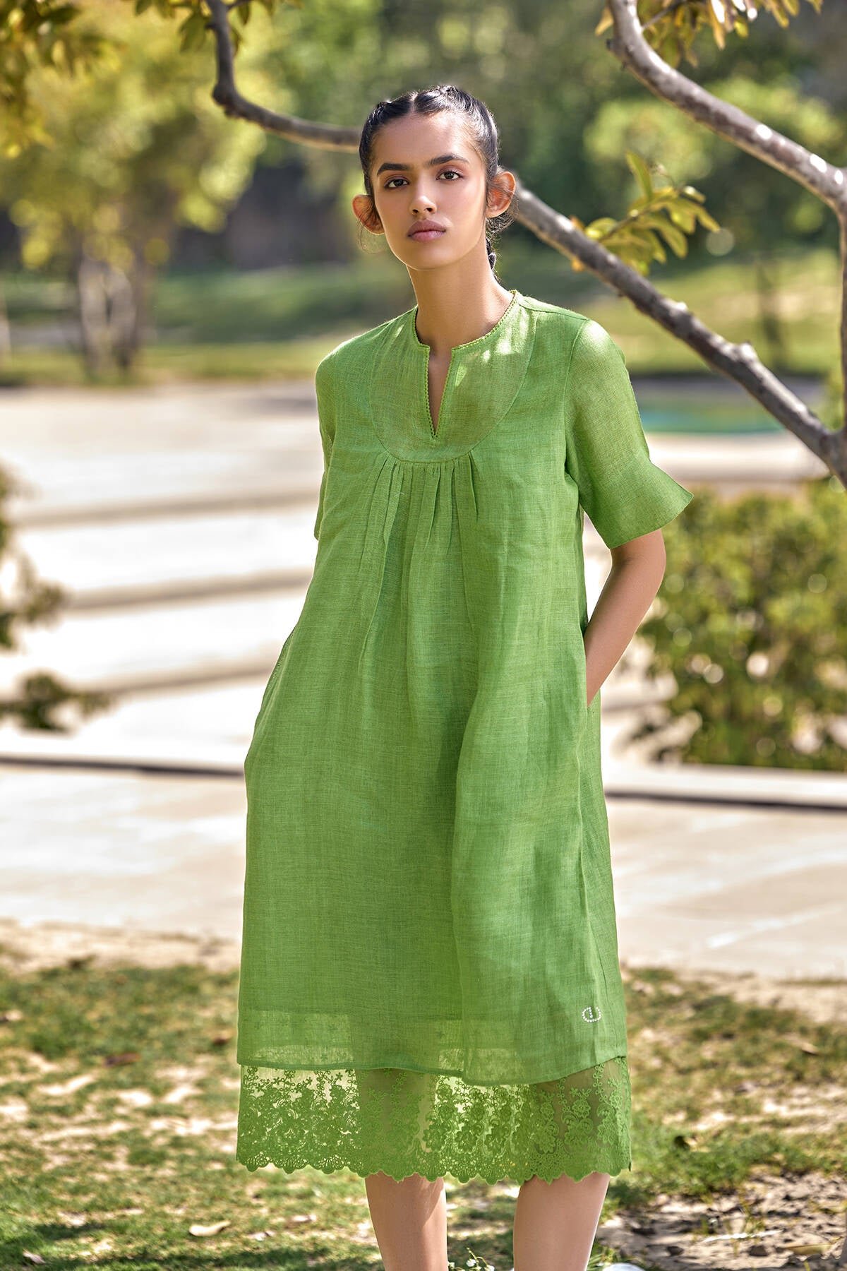 Green Linen A-Line Midi Dress with Lace Hem