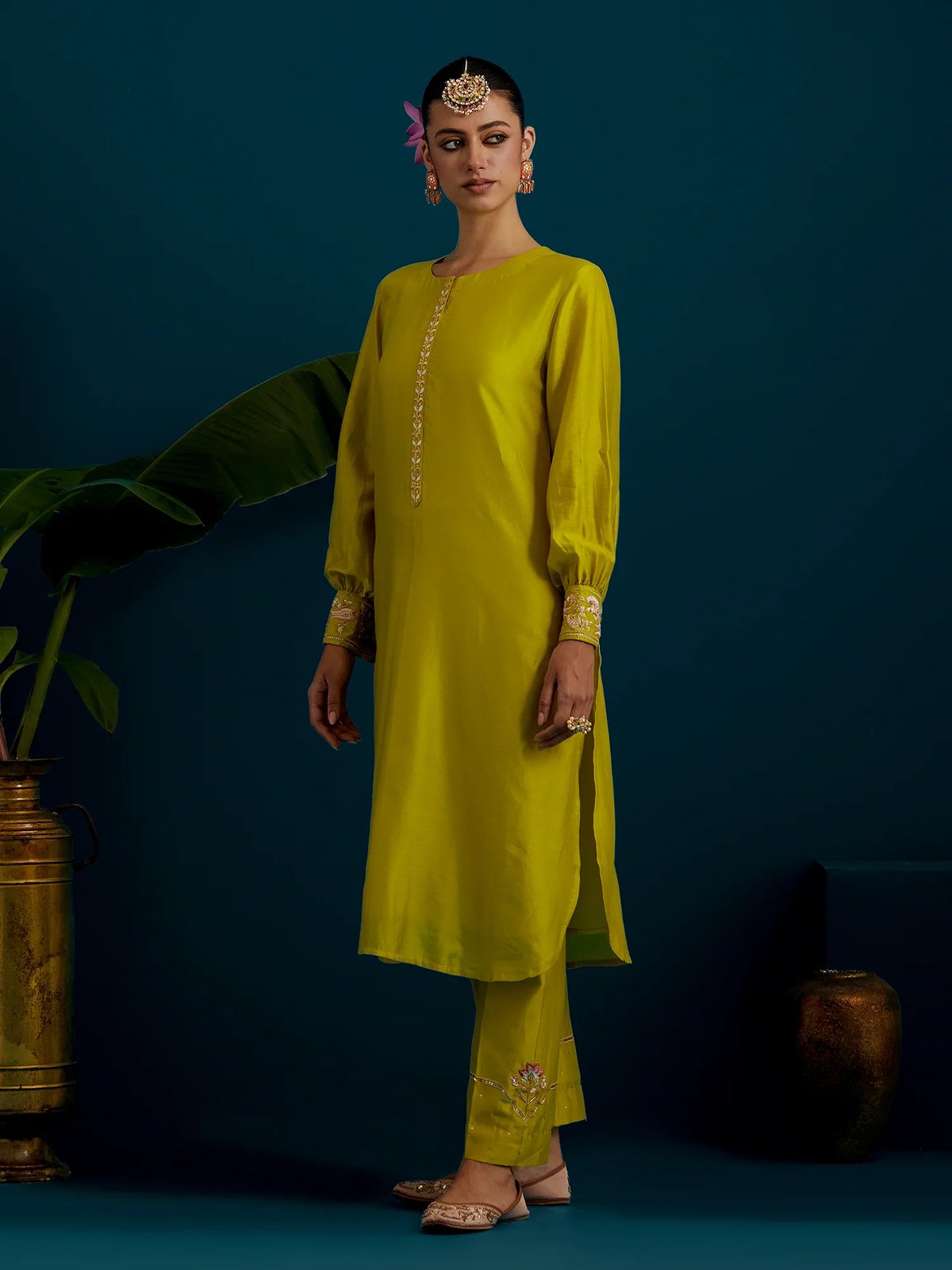 Lime Green Silk Chanderi Embroidered Kurta Set