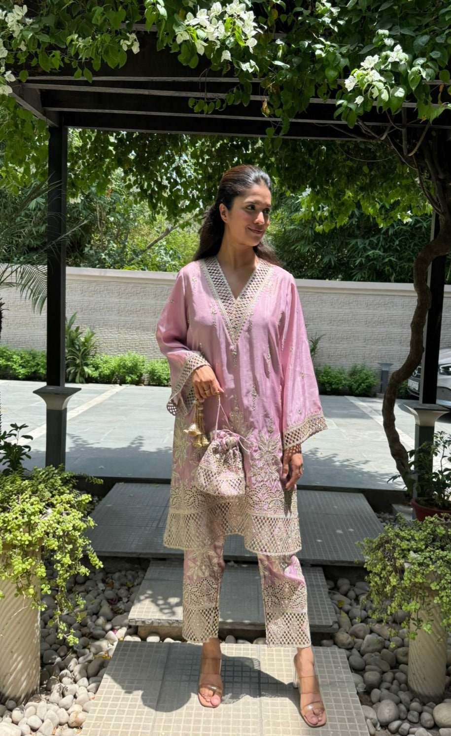 Gulabi Tissue Embroidered Kurta Set with Potli