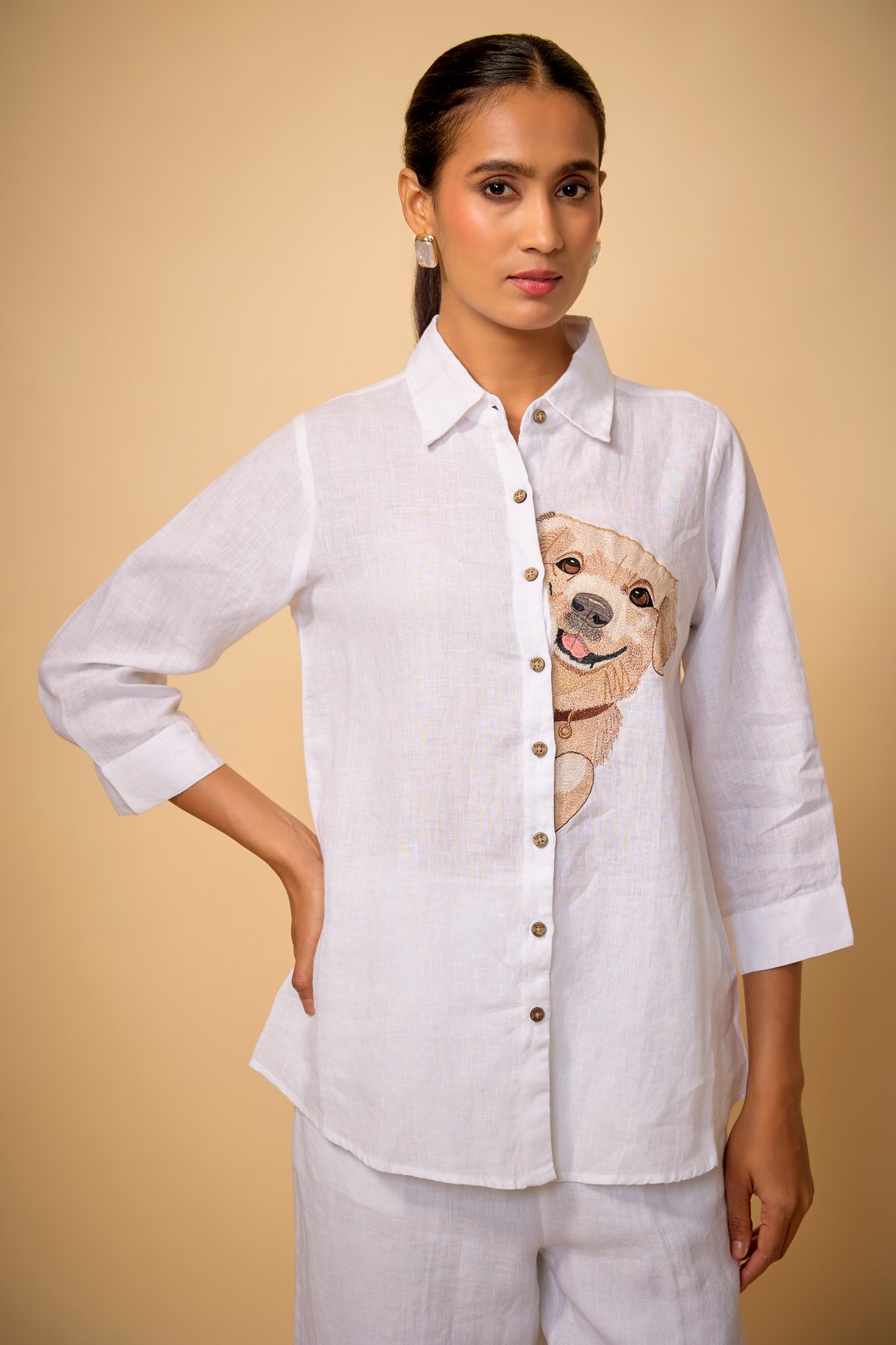 White Linen Relaxed Fit Shirt with Embroidered Dog Motif