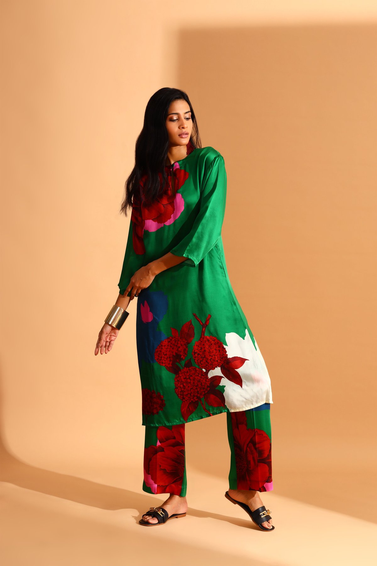 Emerald Green Floral Printed Straight Kurta