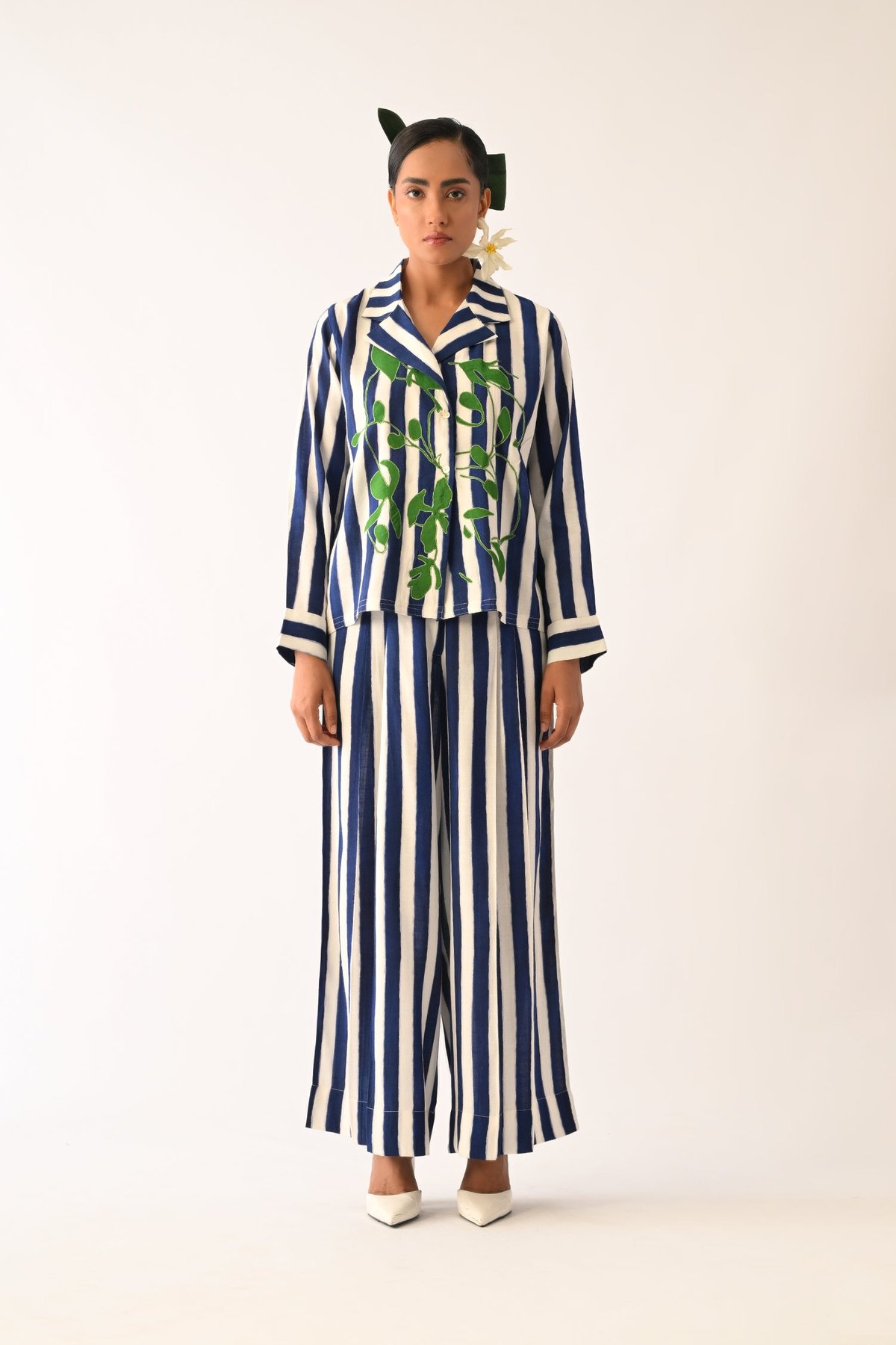 Revolt RB Cuban Collar Applique Shirt Set