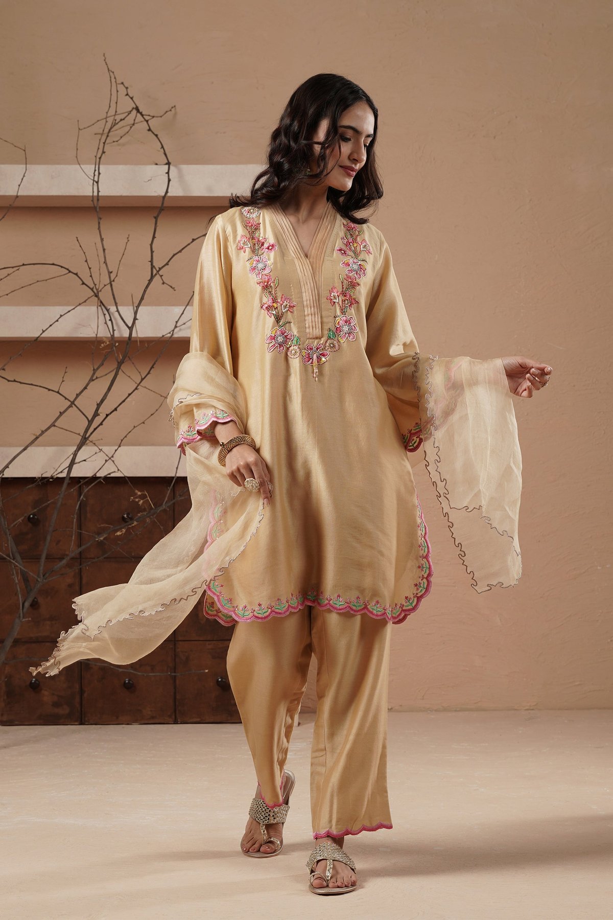 Naaz