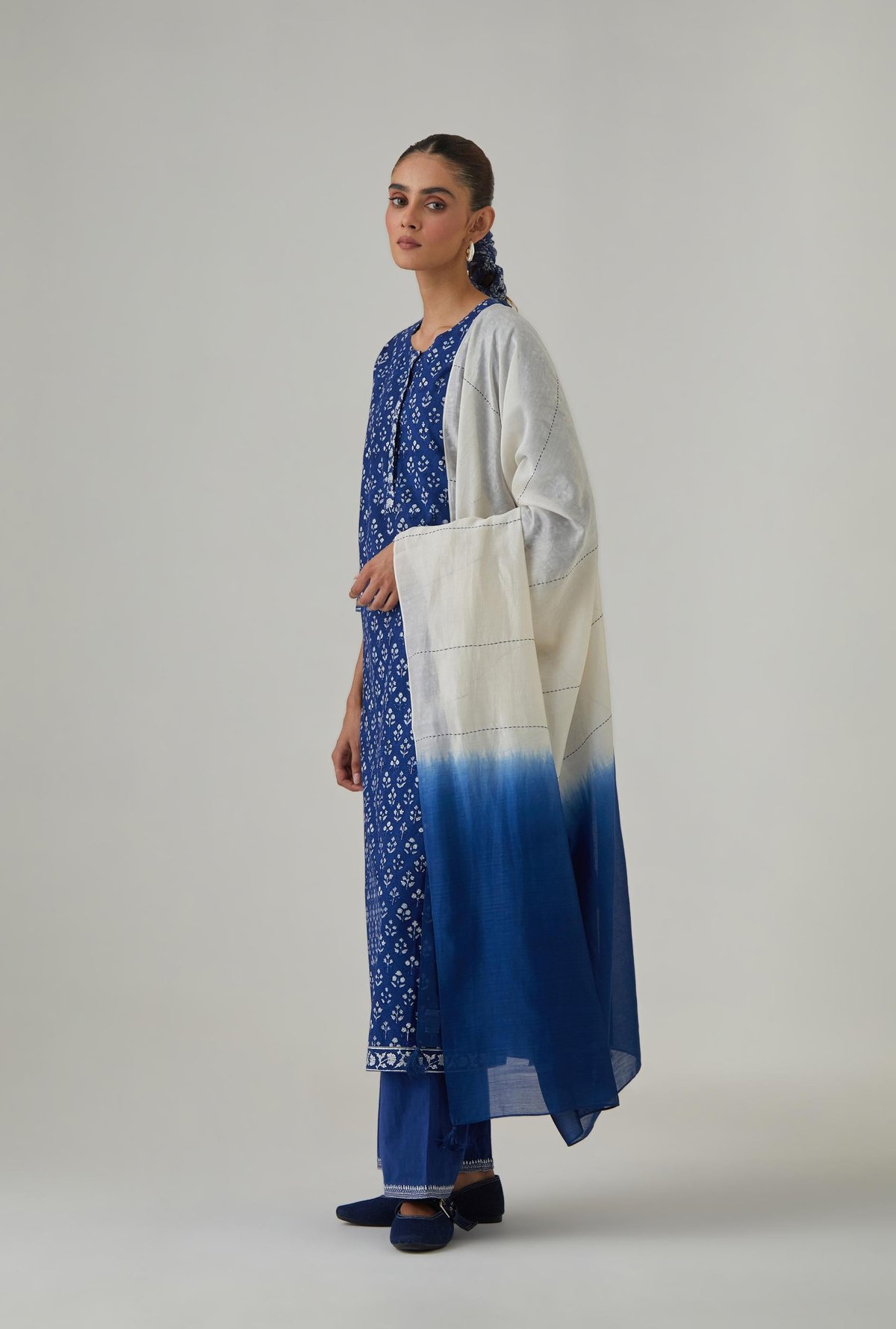 Silk Chanderi Dip-Dye Dupatta With Kantha Work