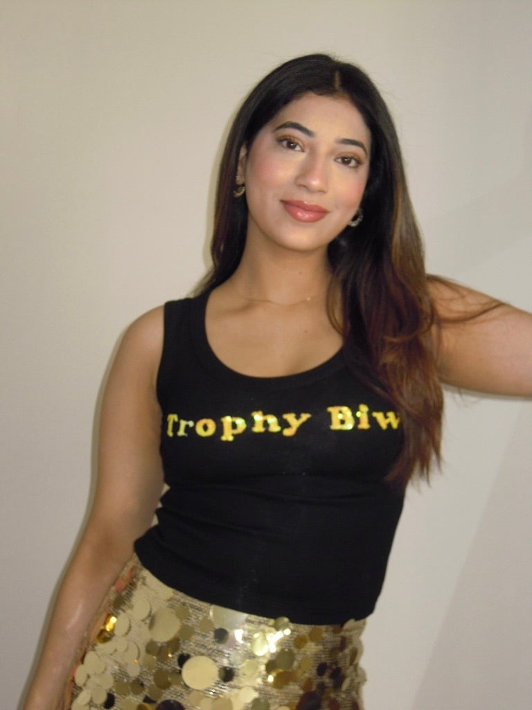 Trophy Biwi