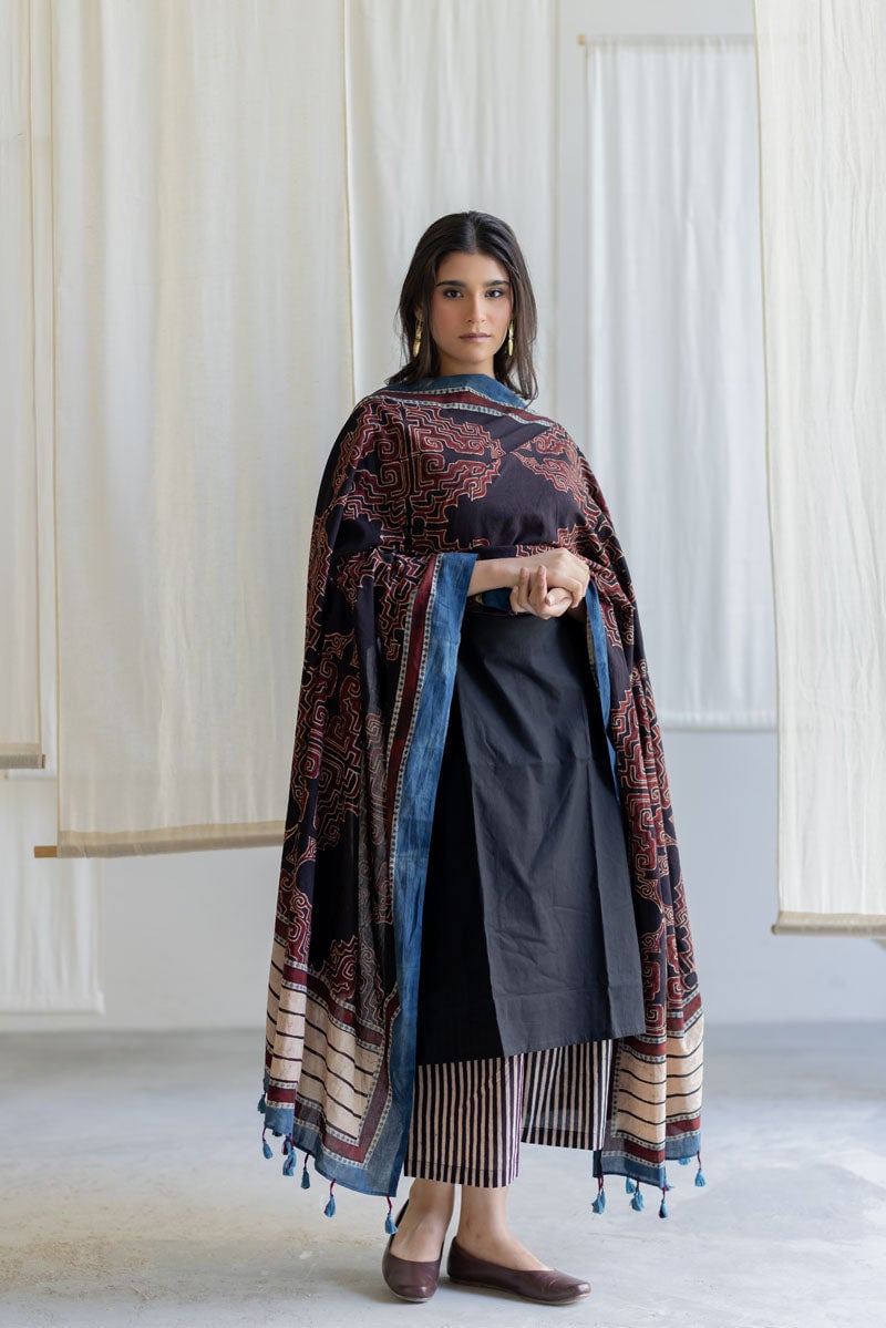 Set Of 3 - Kurta, Culottes & Dupatta - Mrida 20
