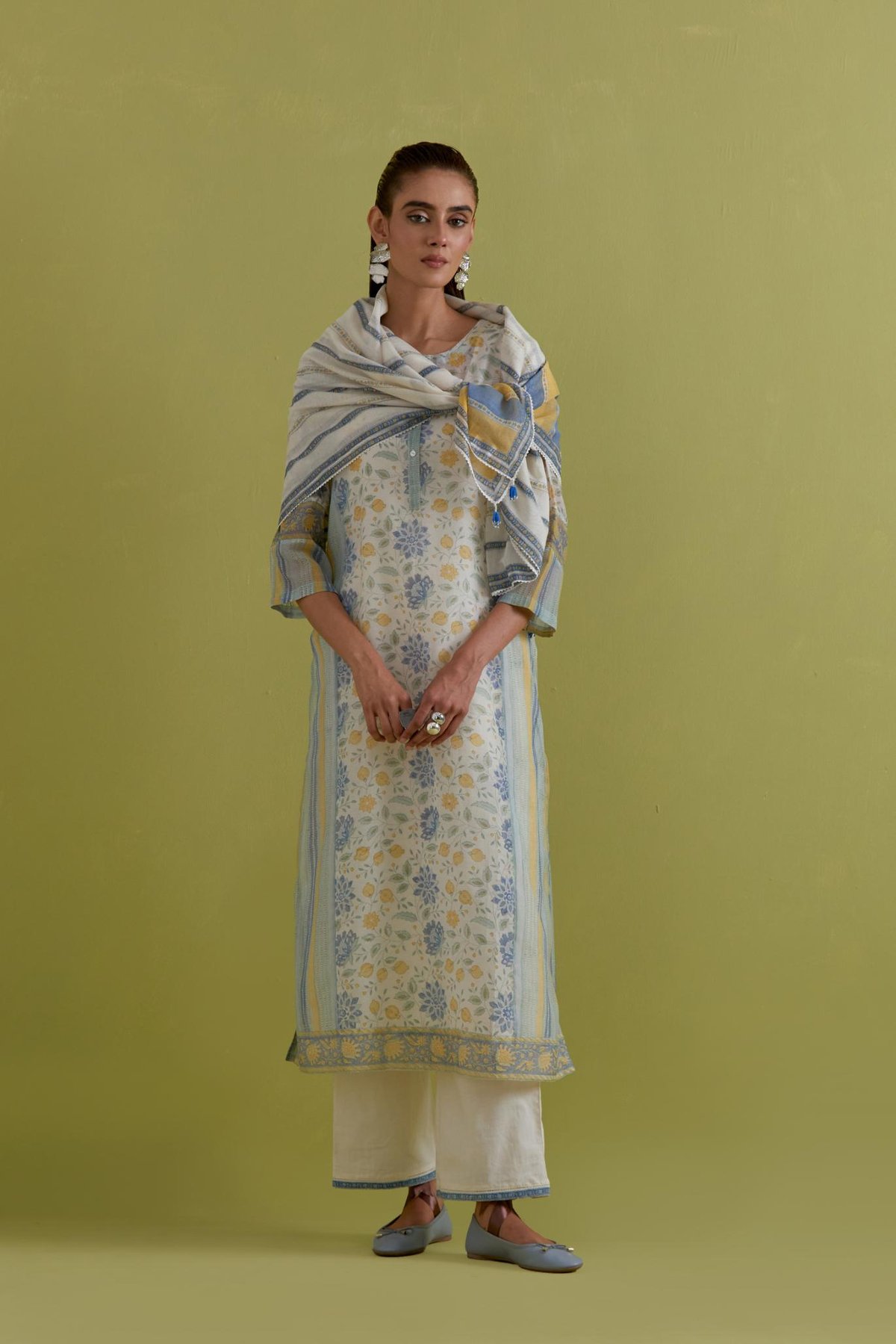 Off-White Floral Block Print Cotton Chanderi Kurta Set