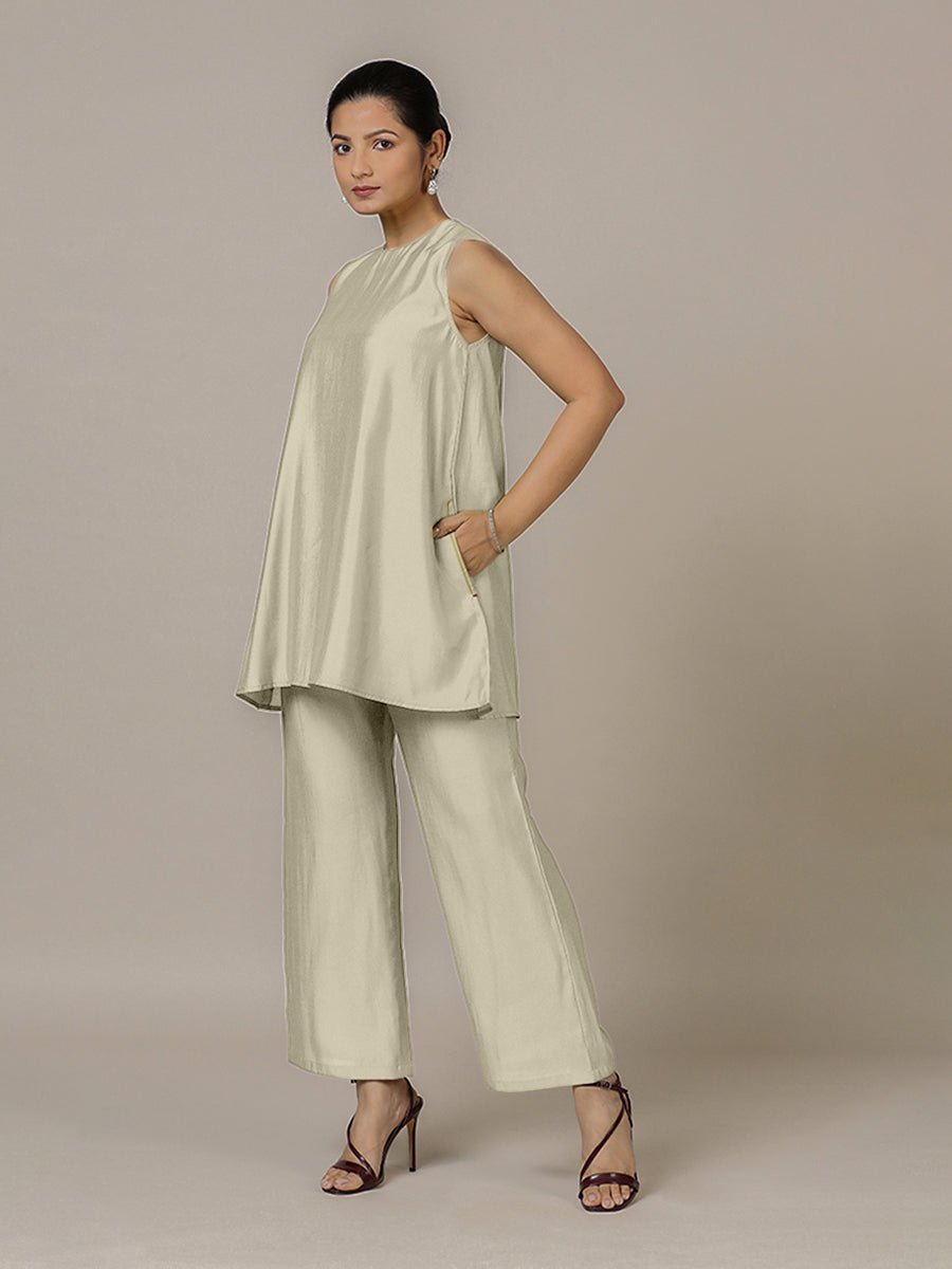 Sana Rozaana Kurta