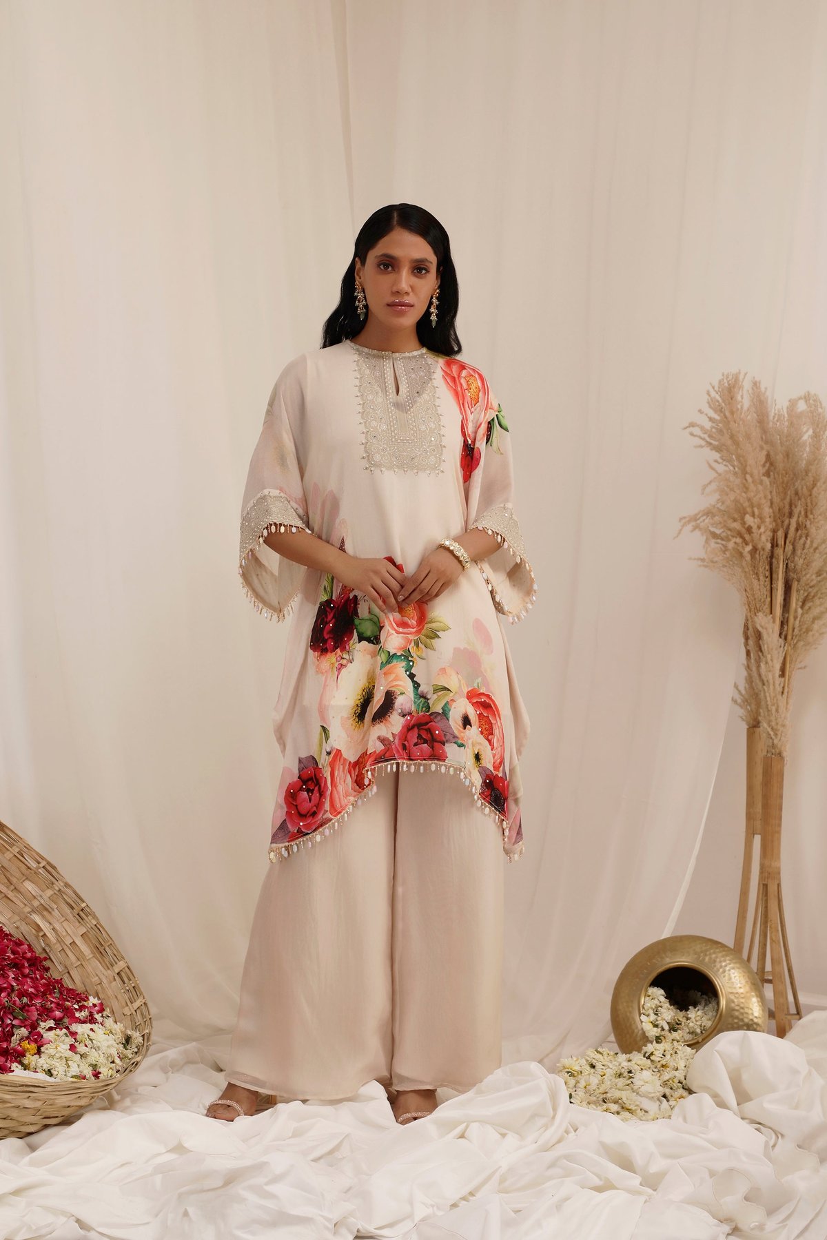 Gul Dasta Kaftan Set