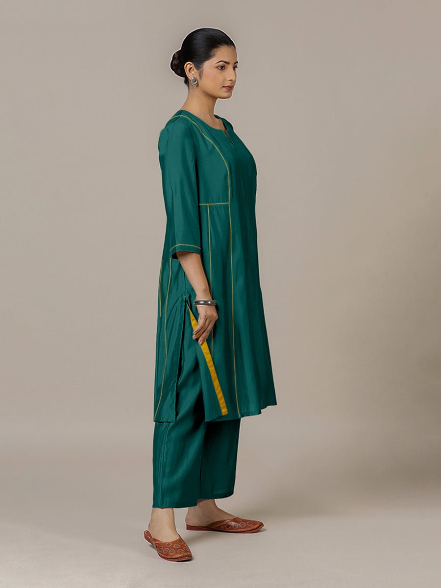 Mahi Rozaana Kurta Set