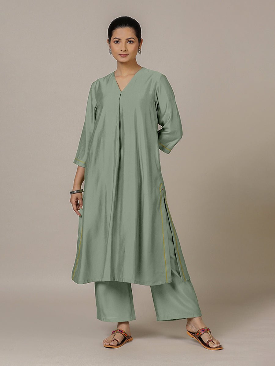 Alisha Rozaana Kurta Set