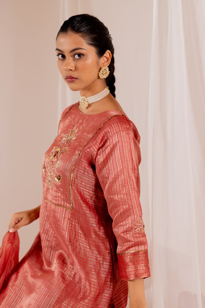 Rose Pink Chanderi Silk Zari Kurta with Embroidered Yoke
