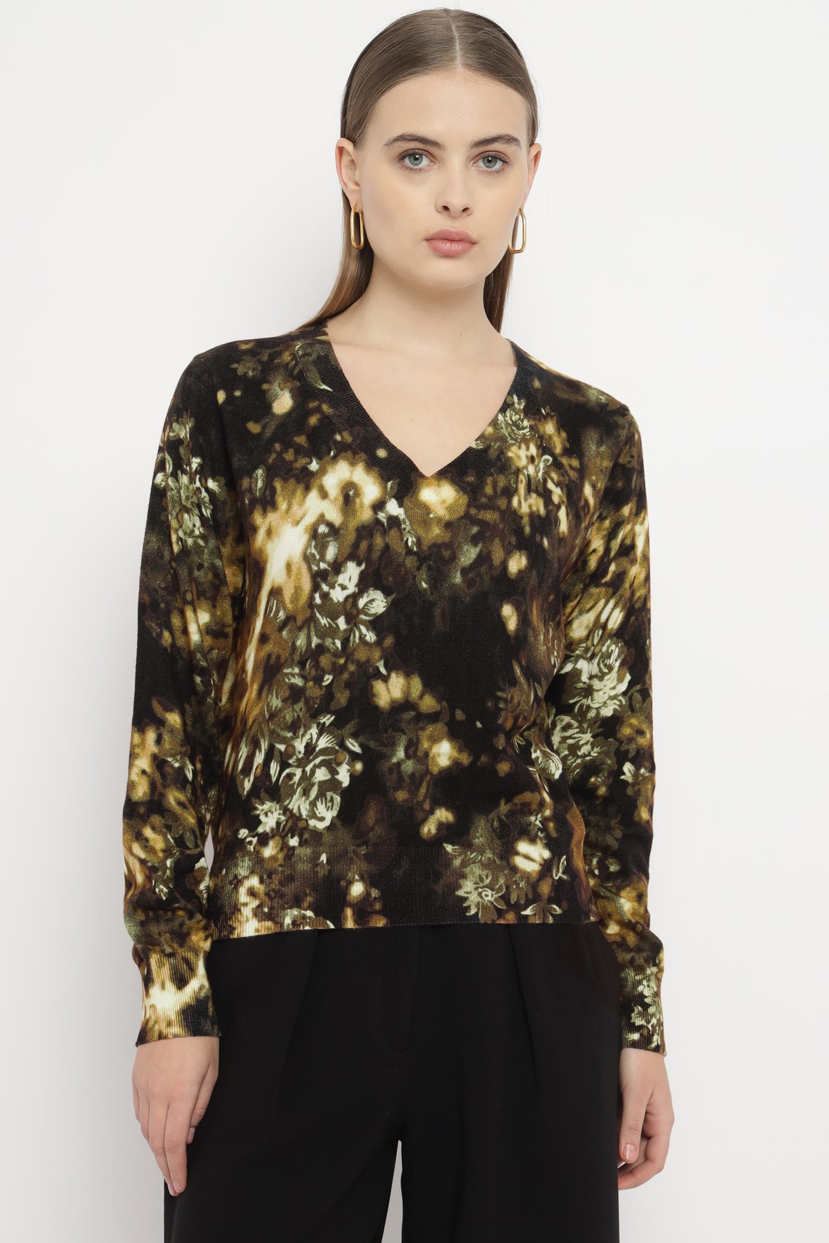 Olive Floral Printed V-Neck Pullover Sweater