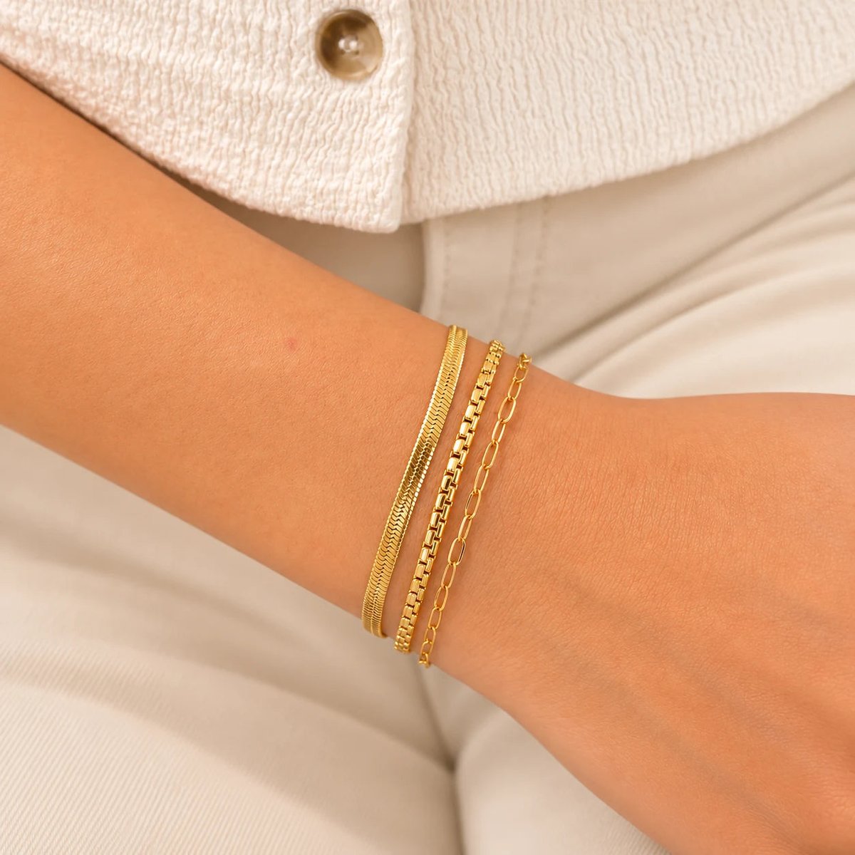 The Orbit Chain Bracelet