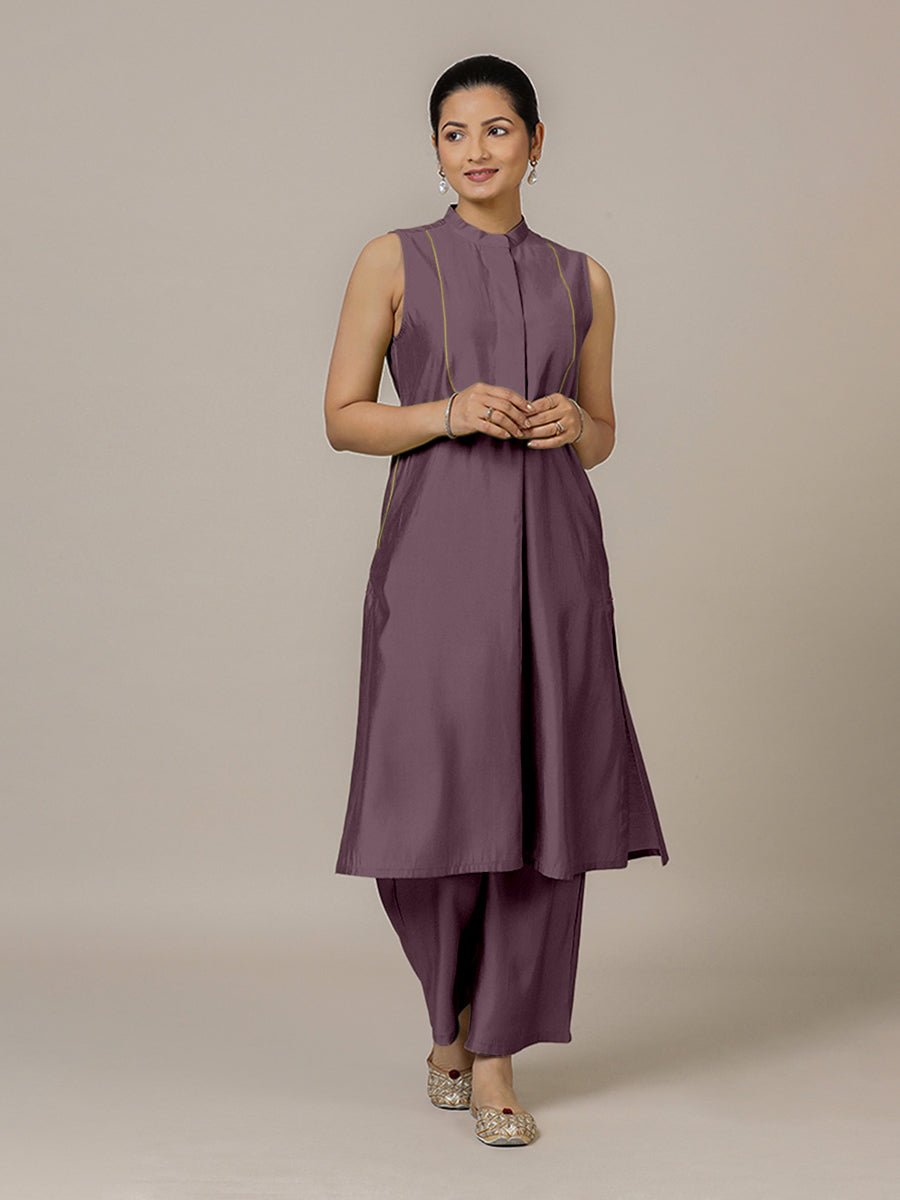 Eira Rozaana Kurta