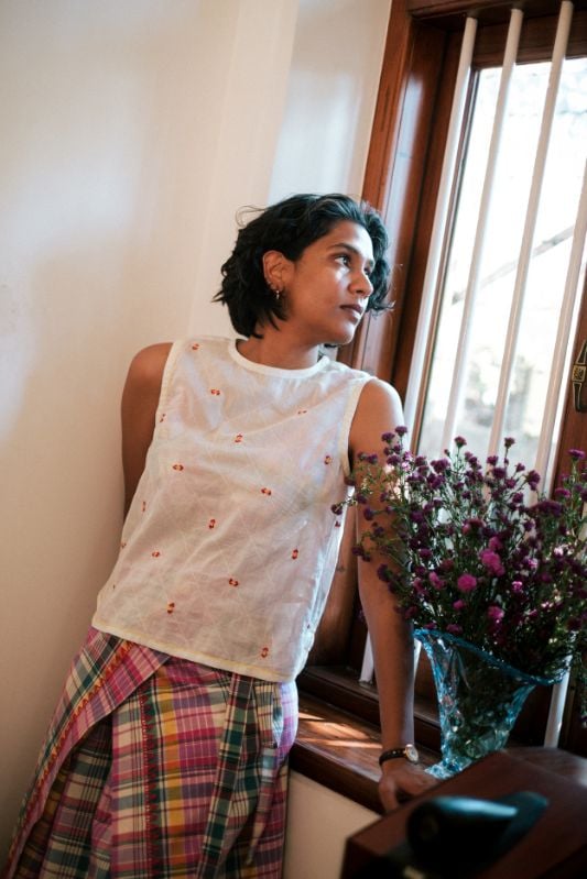 White Muslin Sleeveless Top with Jaal Stitch Texture