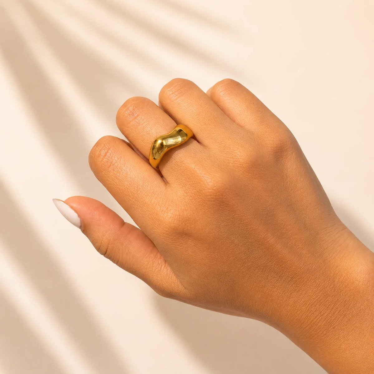 Rhea Ring