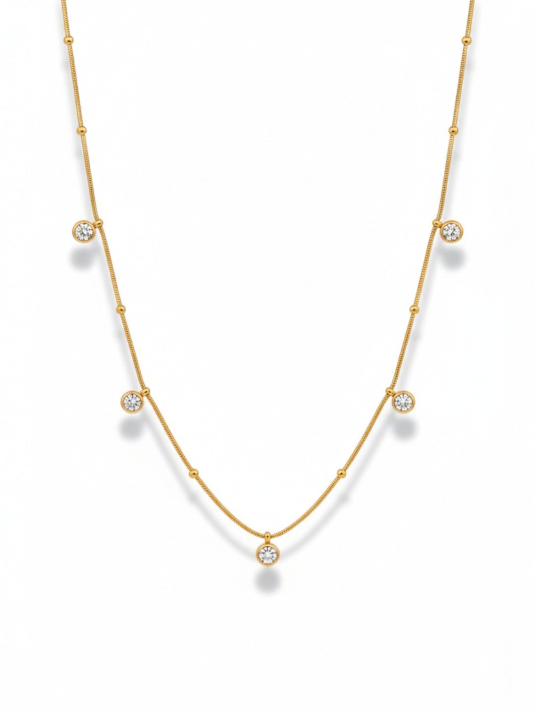 White Round Zircon Pendant Necklace
