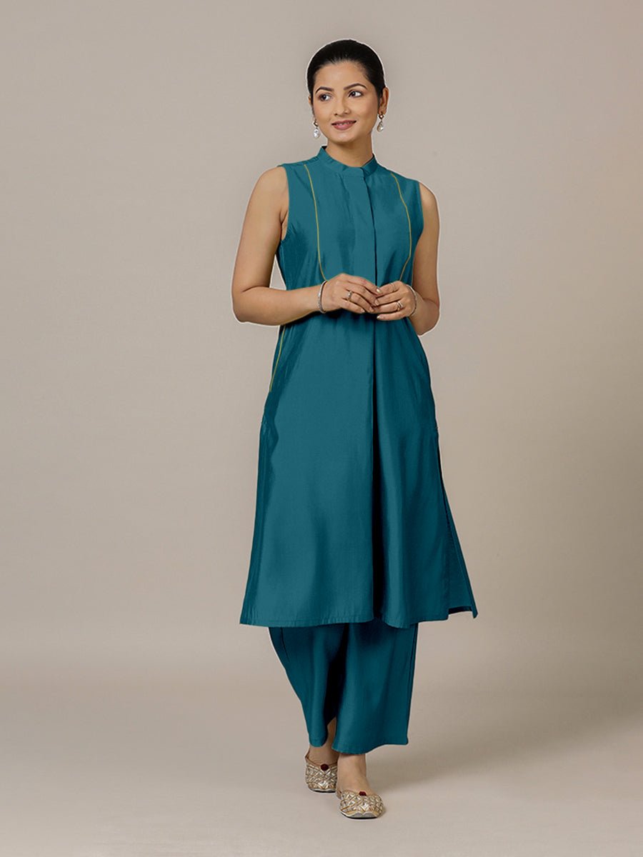 Eira Rozaana Kurta
