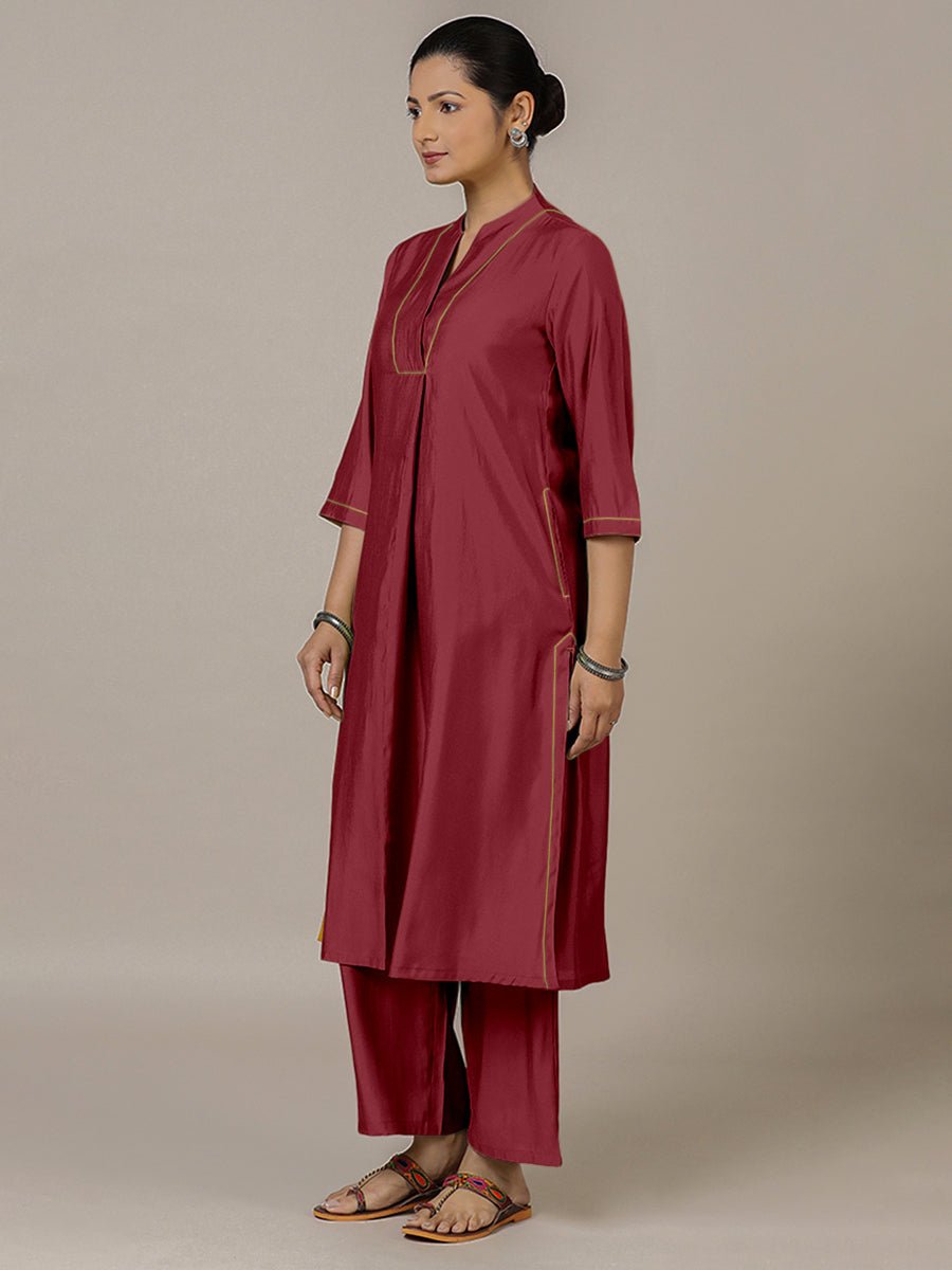 Paakhi Rozaana Kurta Set