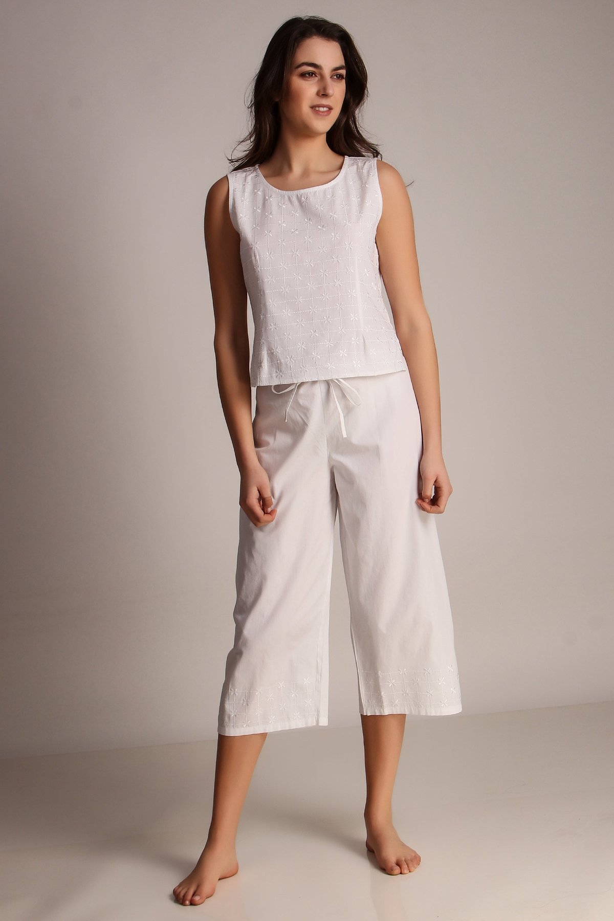 Harper, Embroidered Capri Set