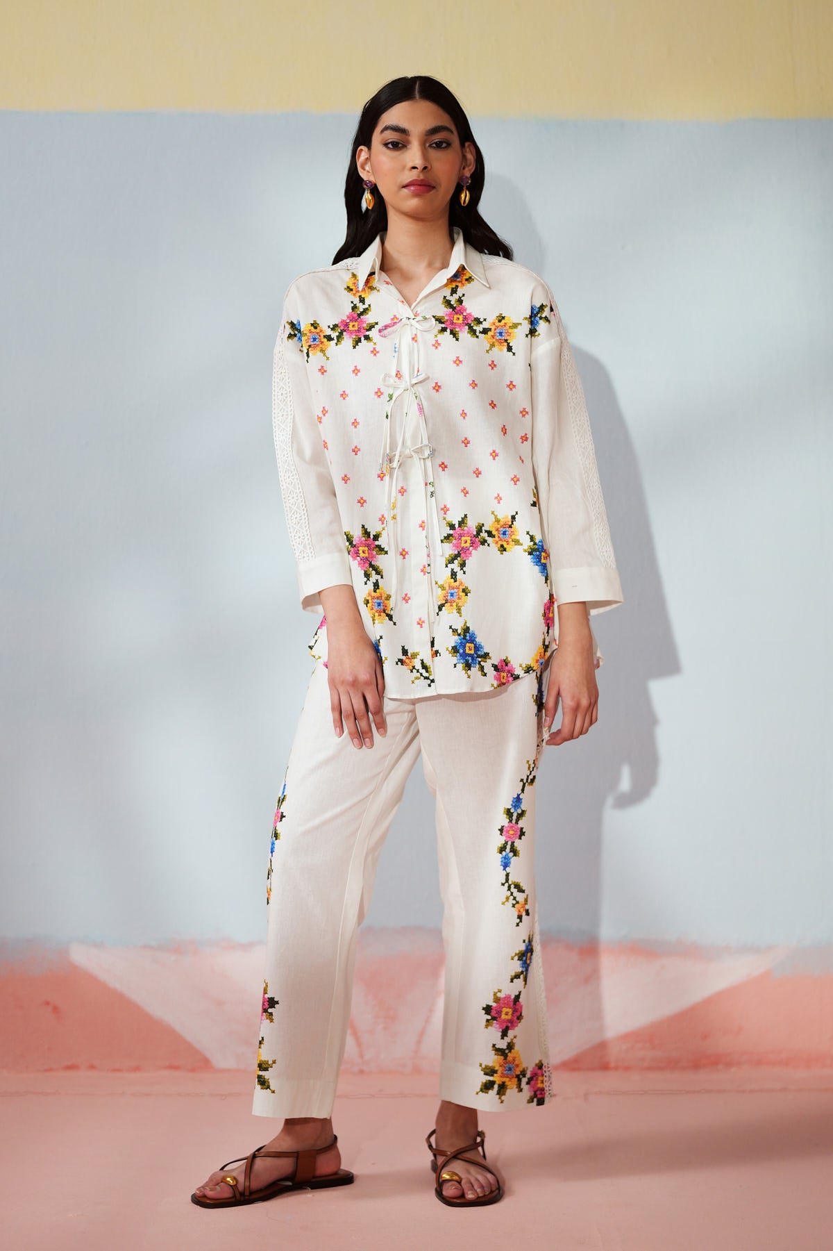 Threaded Blooms Set